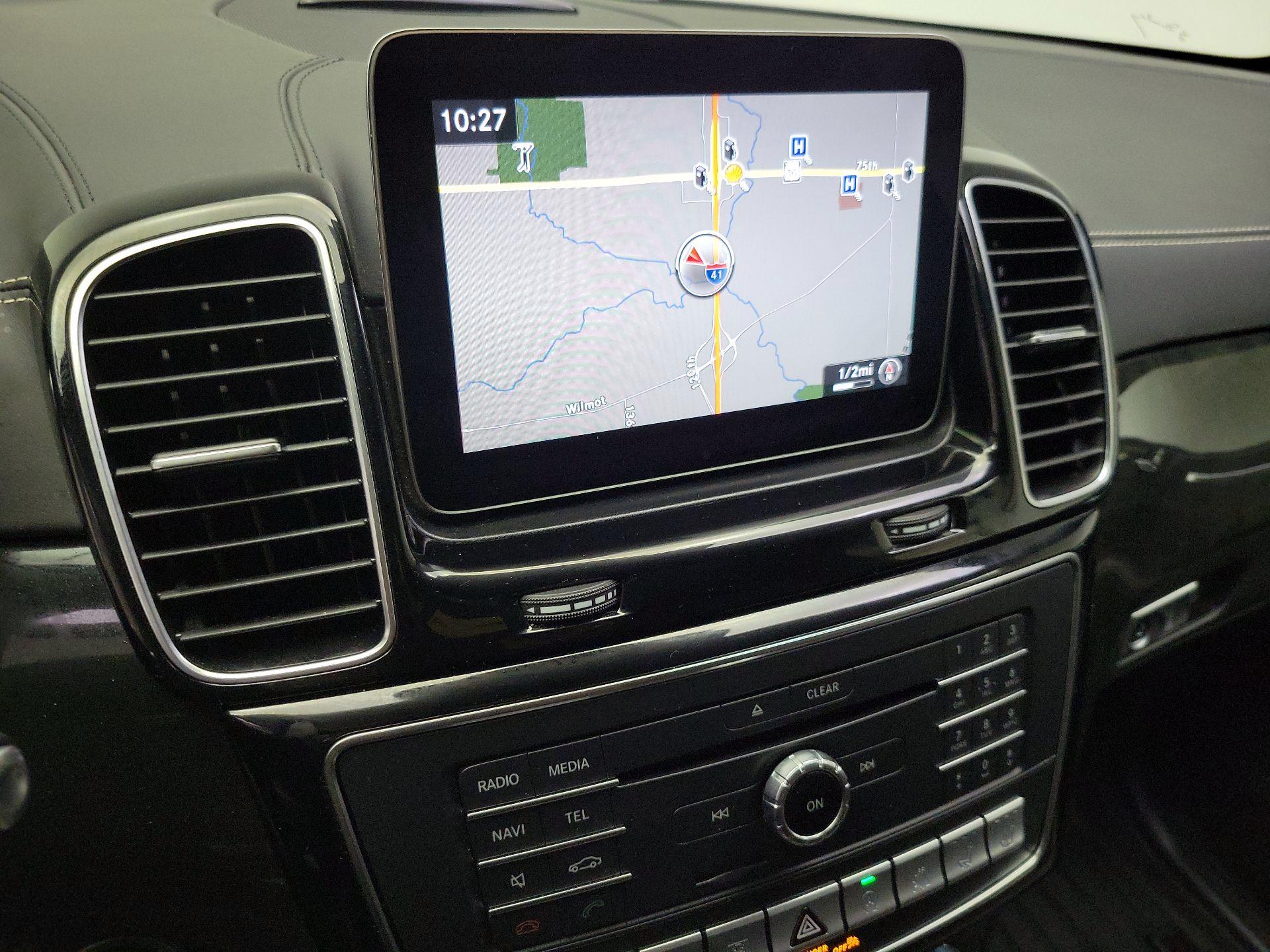 Thumbnail: 2018 Mercedes-Benz GL-Class - 14