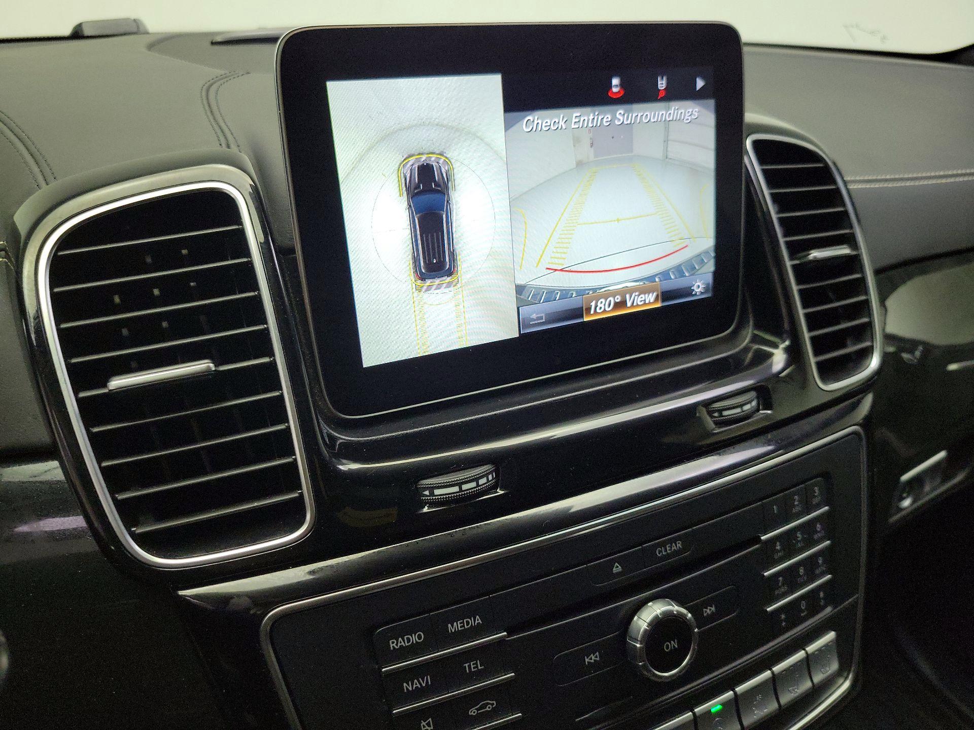 Thumbnail: 2018 Mercedes-Benz GL-Class - 15