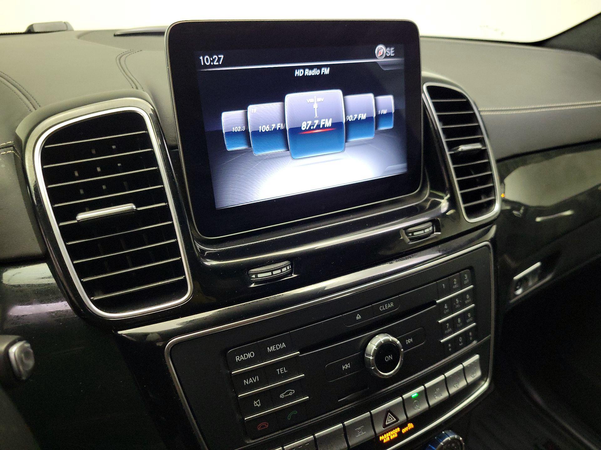 Thumbnail: 2018 Mercedes-Benz GL-Class - 16