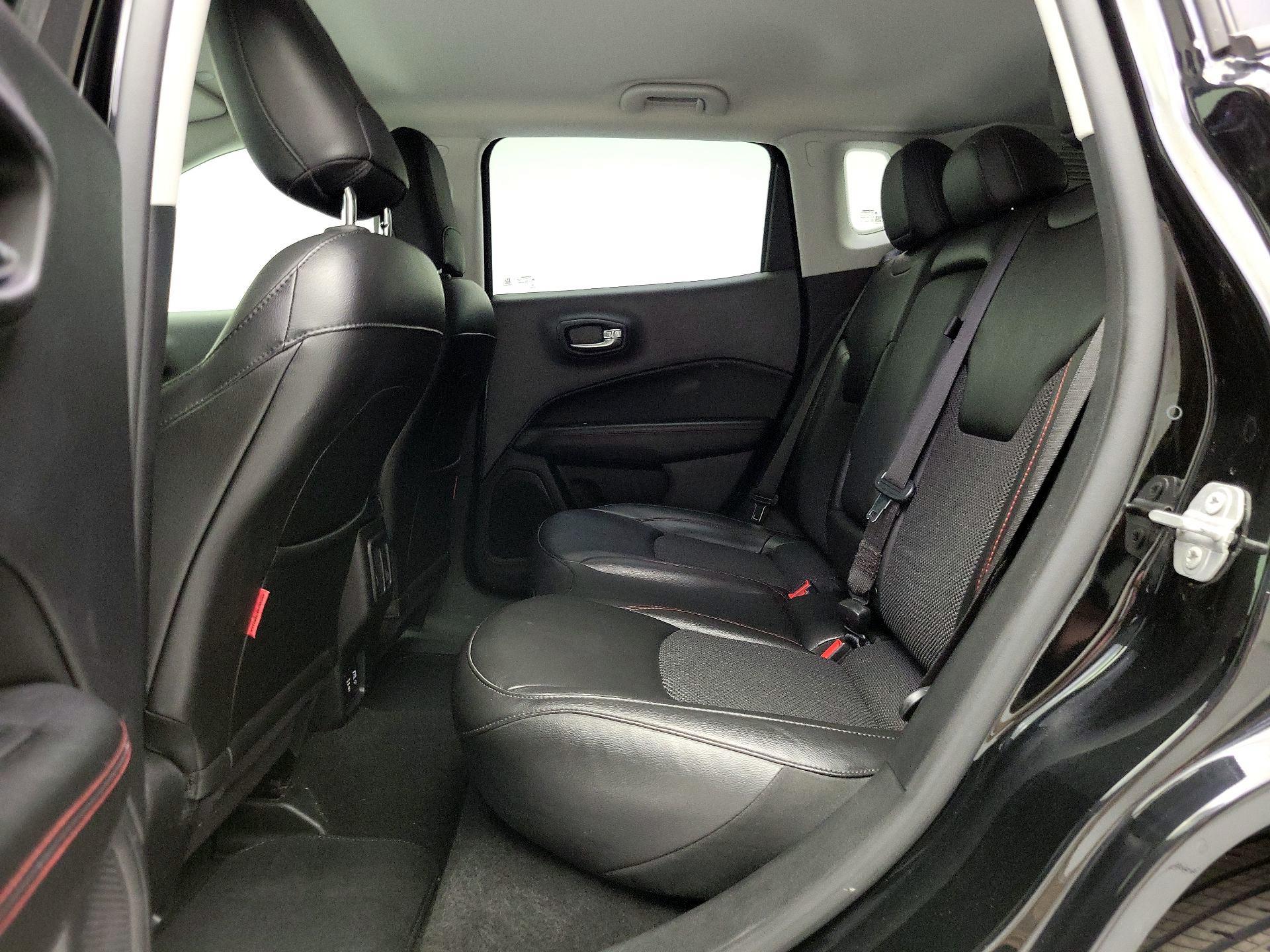 Thumbnail: 2020 Jeep Compass - 19