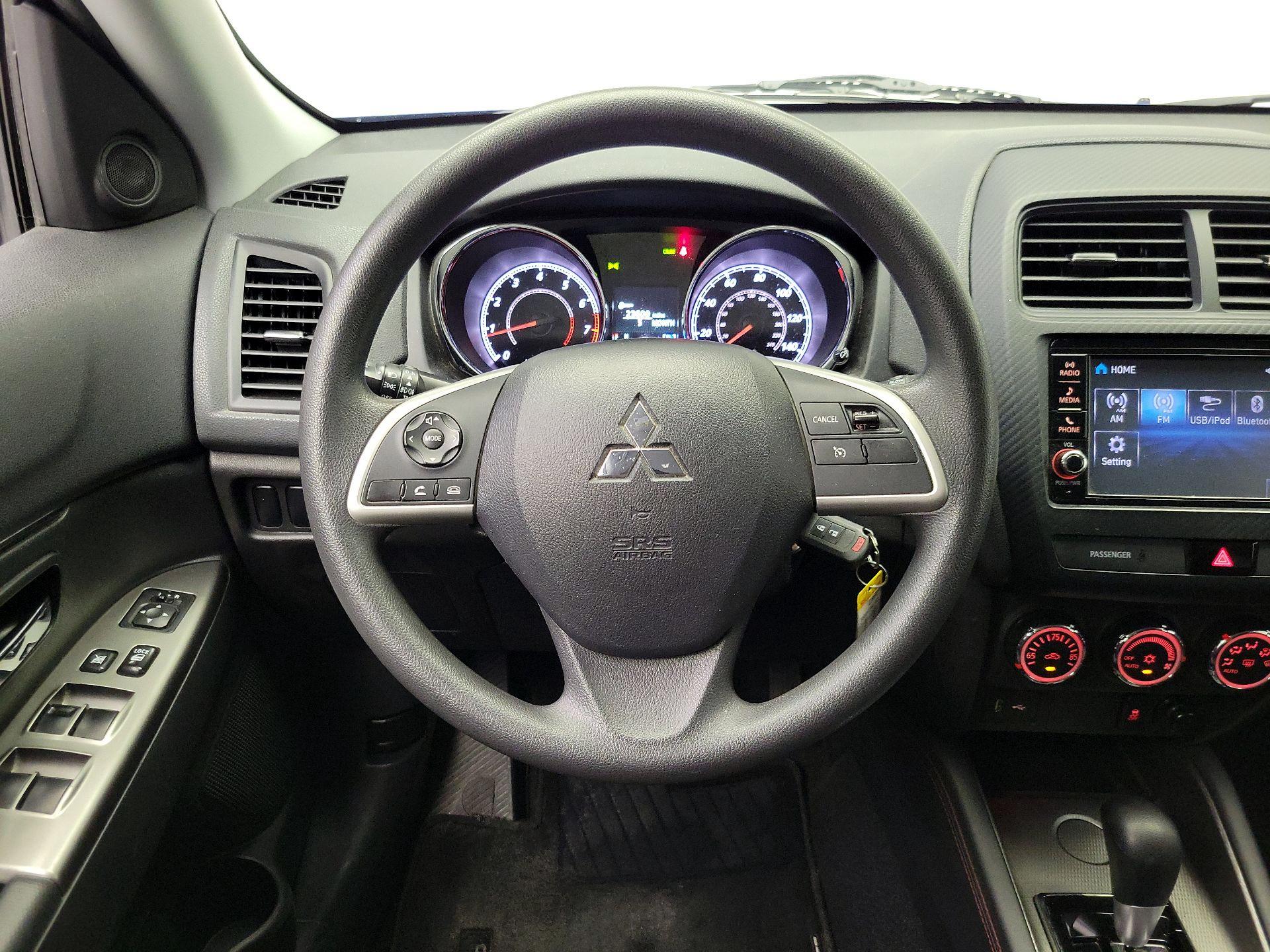 Thumbnail: 2019 Mitsubishi Outlander Sport - 10