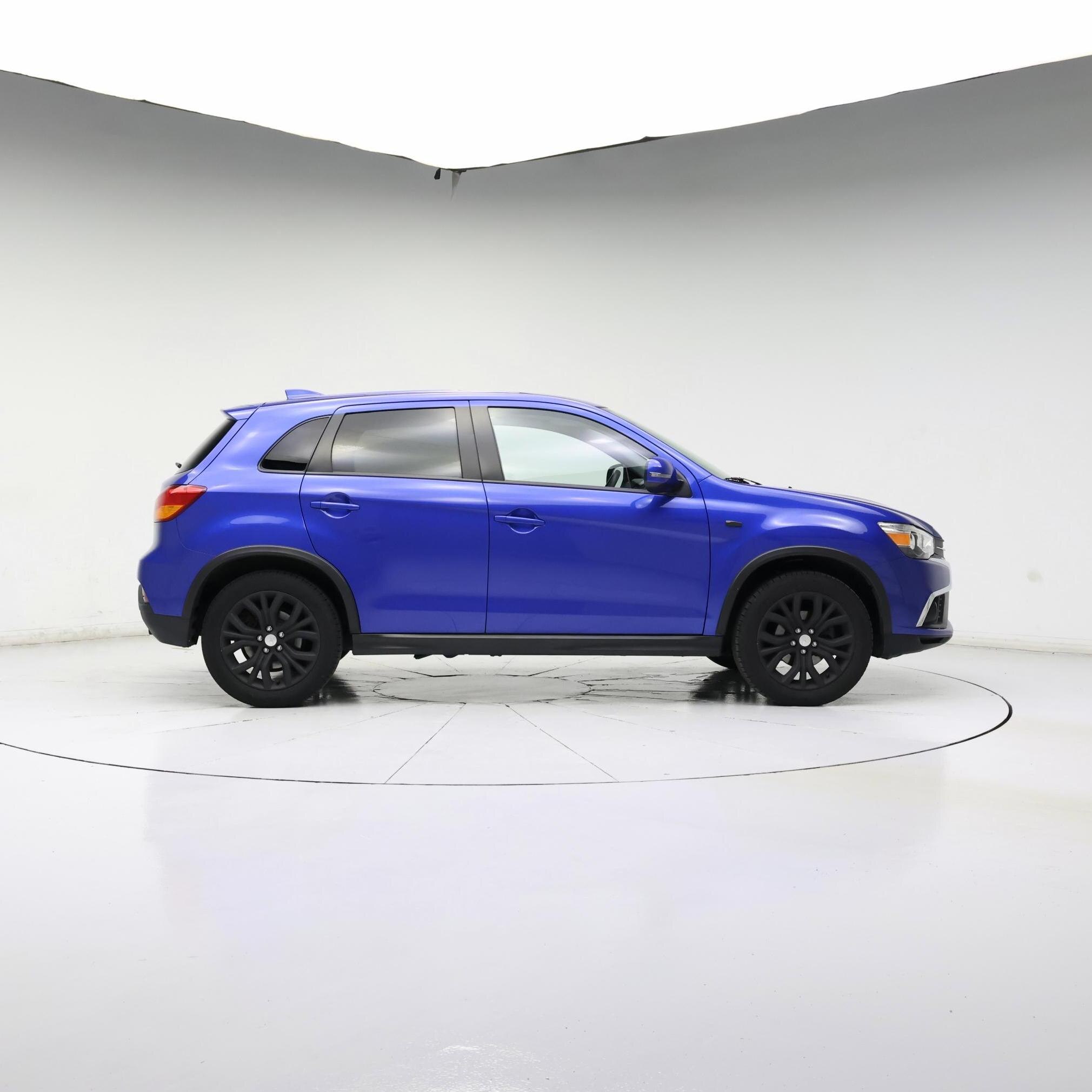 Thumbnail: 2019 Mitsubishi Outlander Sport - 7
