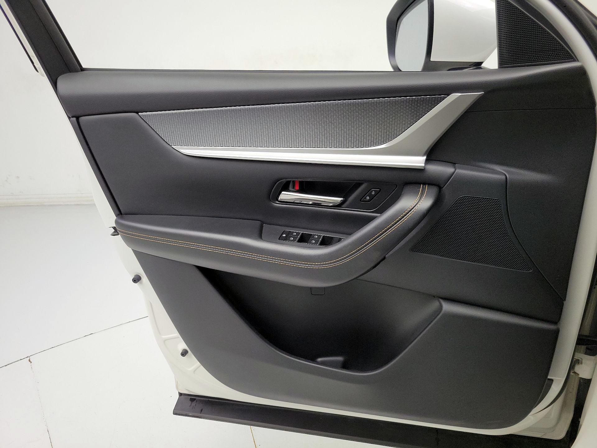 Thumbnail: 2024 Mazda CX-90 - 12