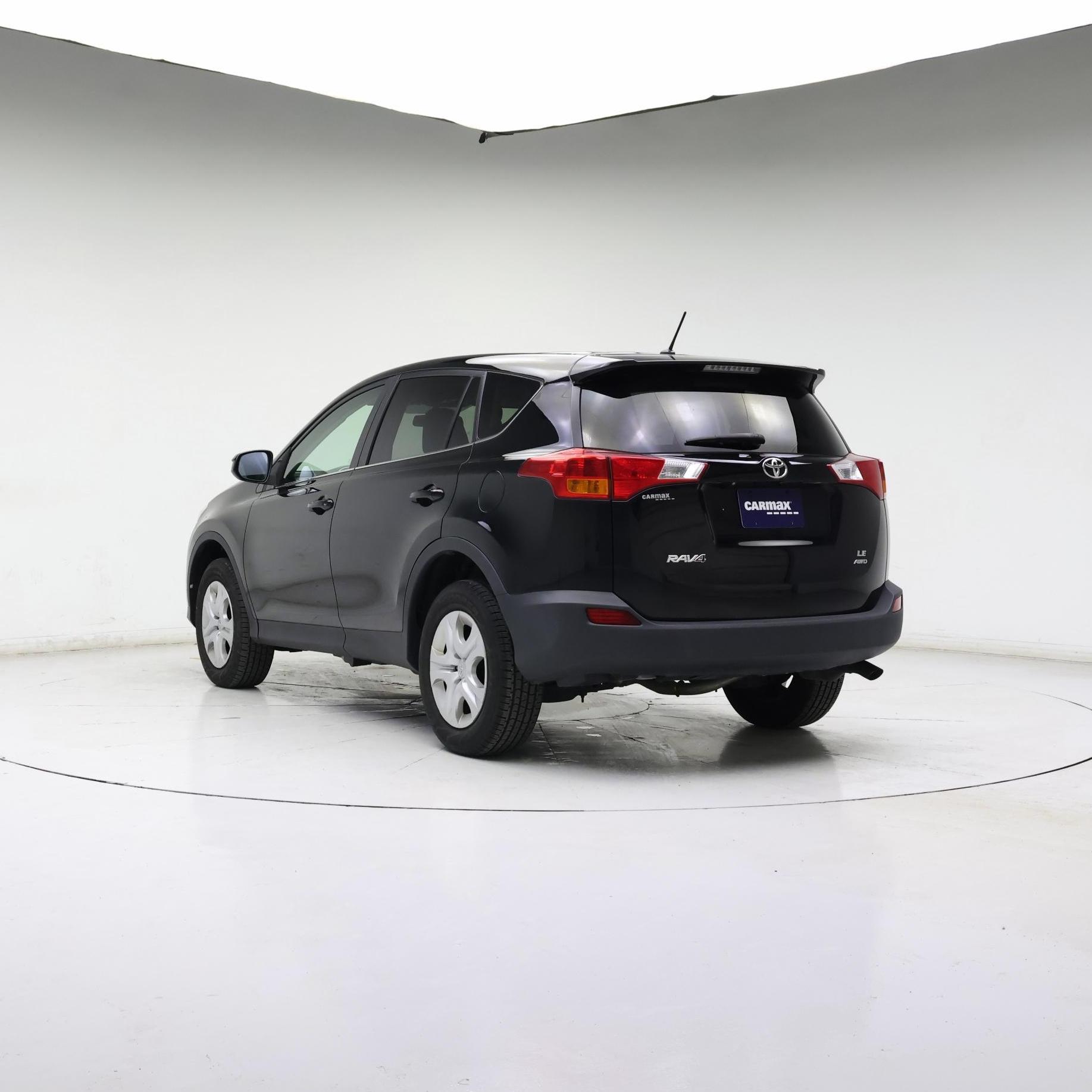 Thumbnail: 2015 Toyota RAV4 - 2