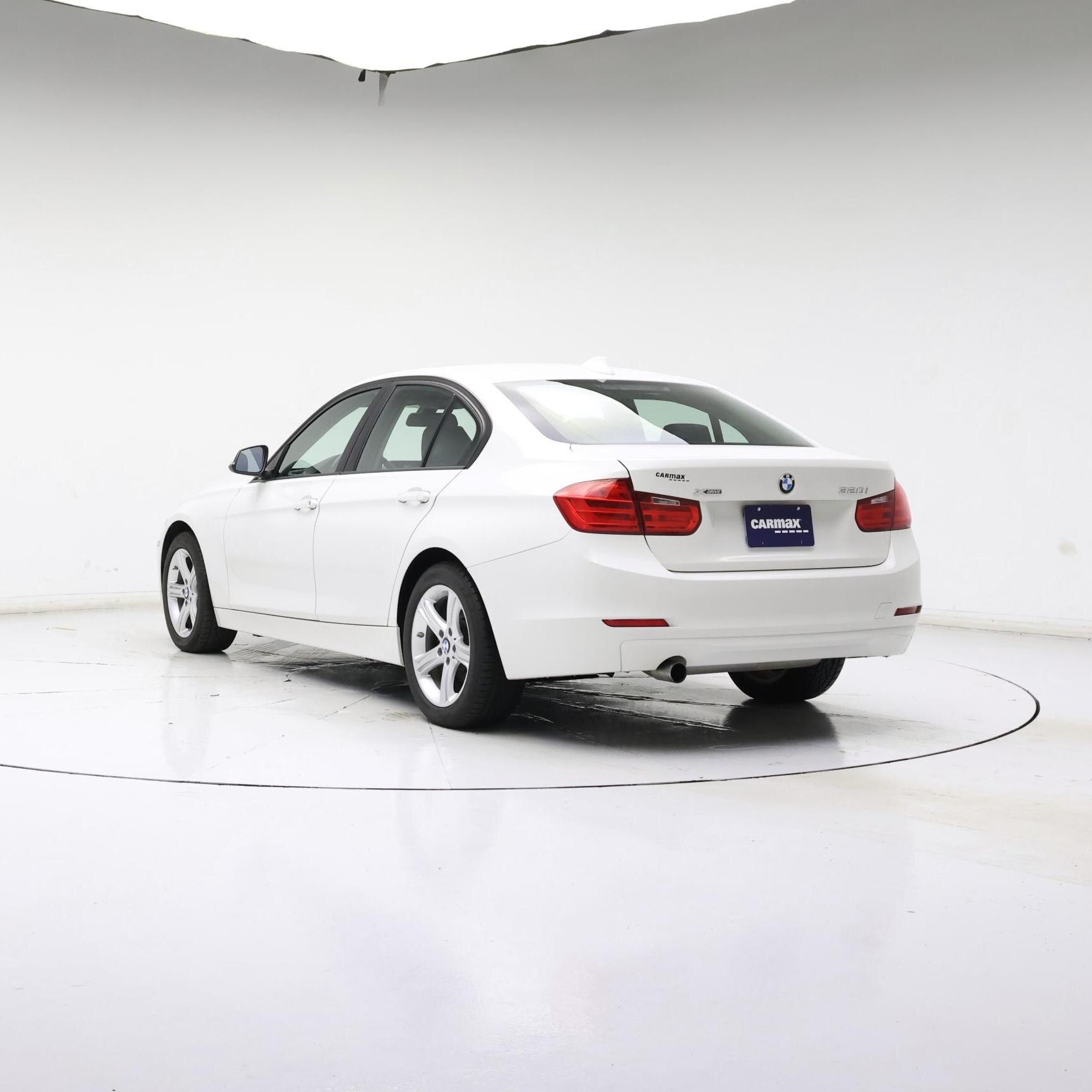 Thumbnail: 2015 BMW 3 Series - 2