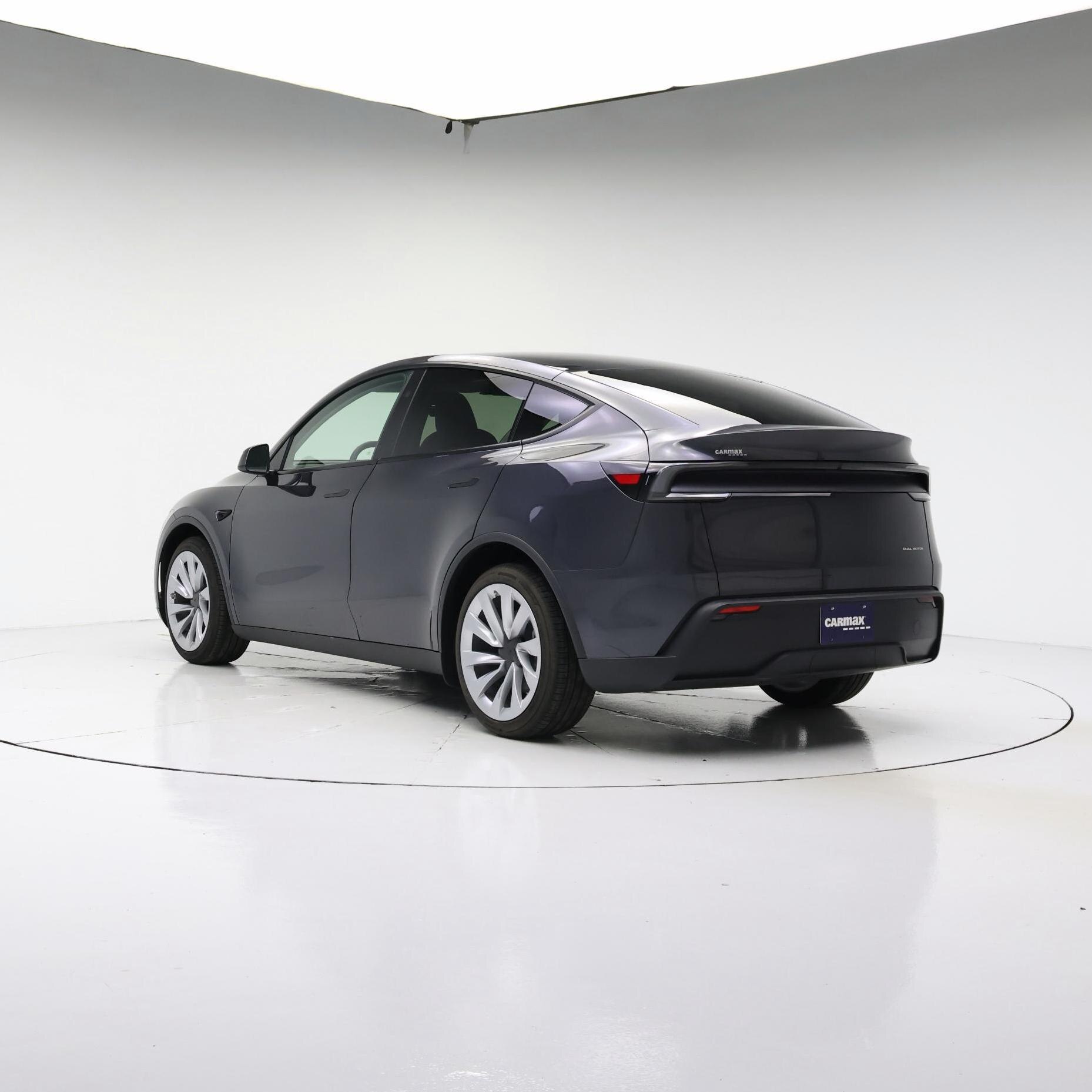 Thumbnail: 2026 Tesla Model Y - 2