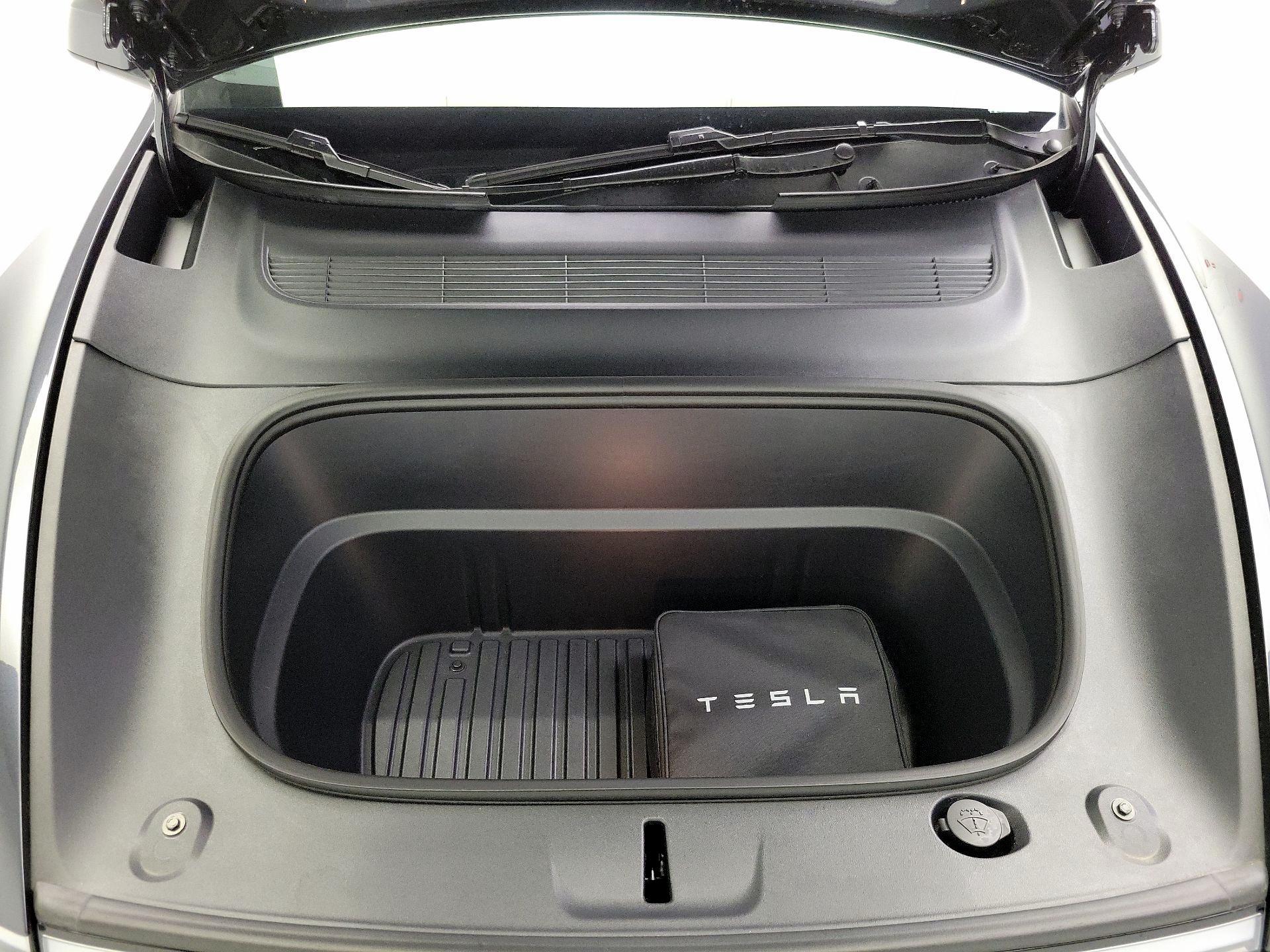Thumbnail: 2026 Tesla Model Y - 20