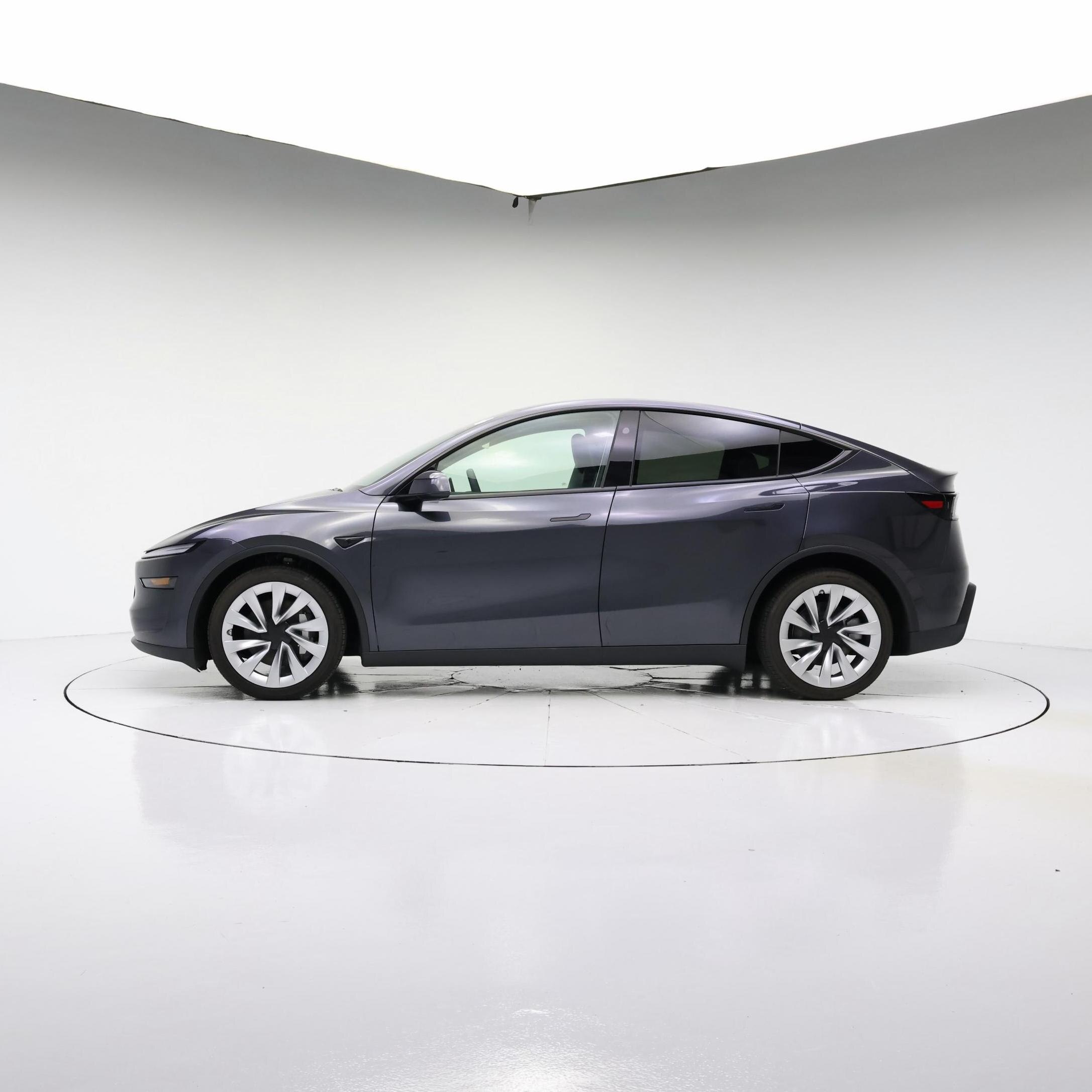 Thumbnail: 2026 Tesla Model Y - 3