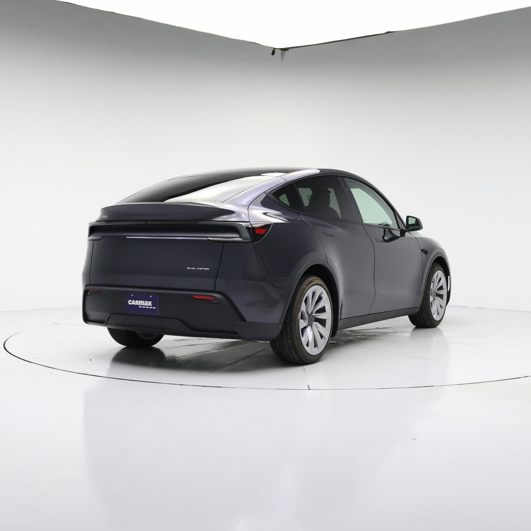 Thumbnail: 2026 Tesla Model Y - 8