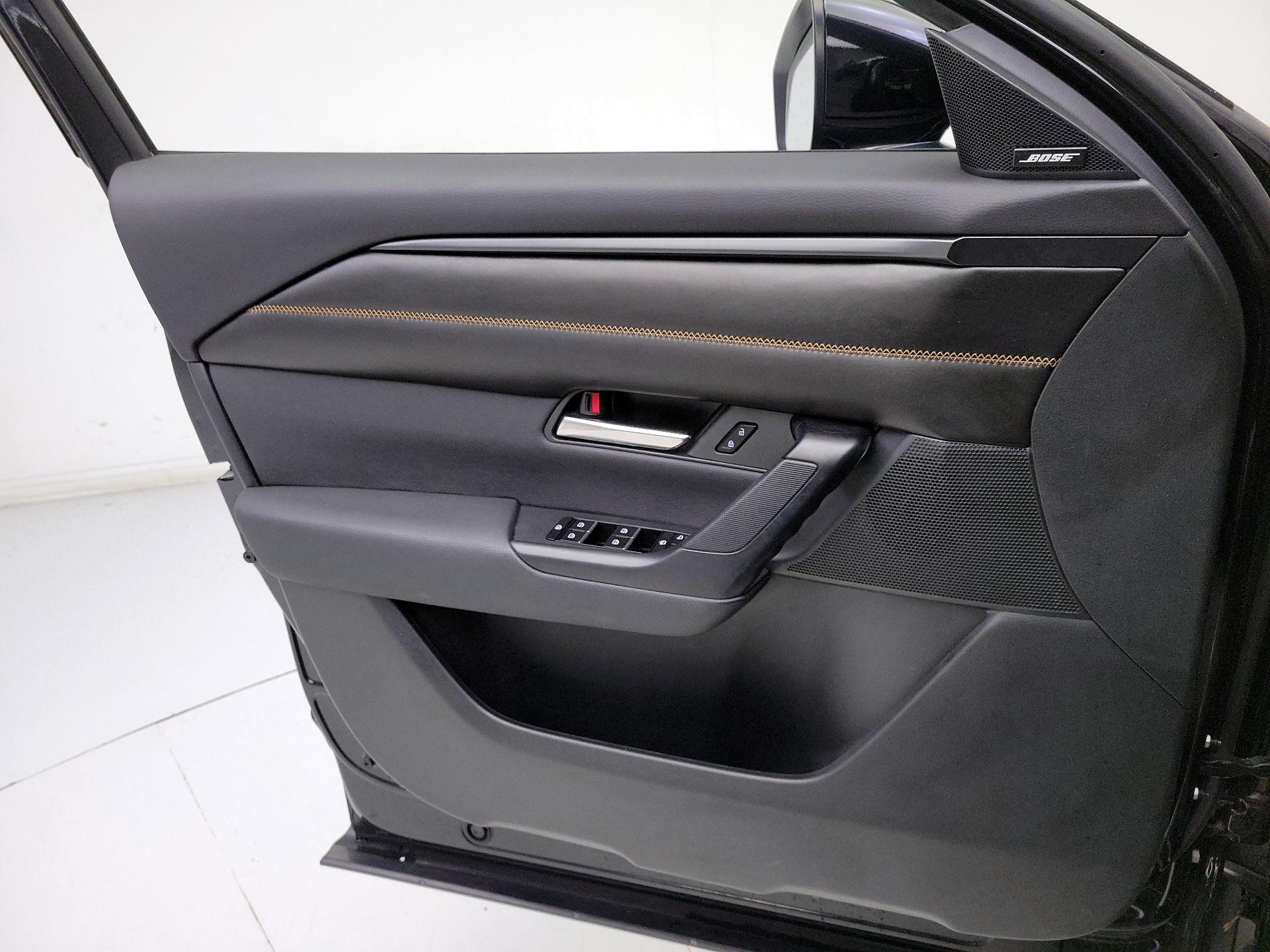 Thumbnail: 2025 Mazda CX-50 - 12