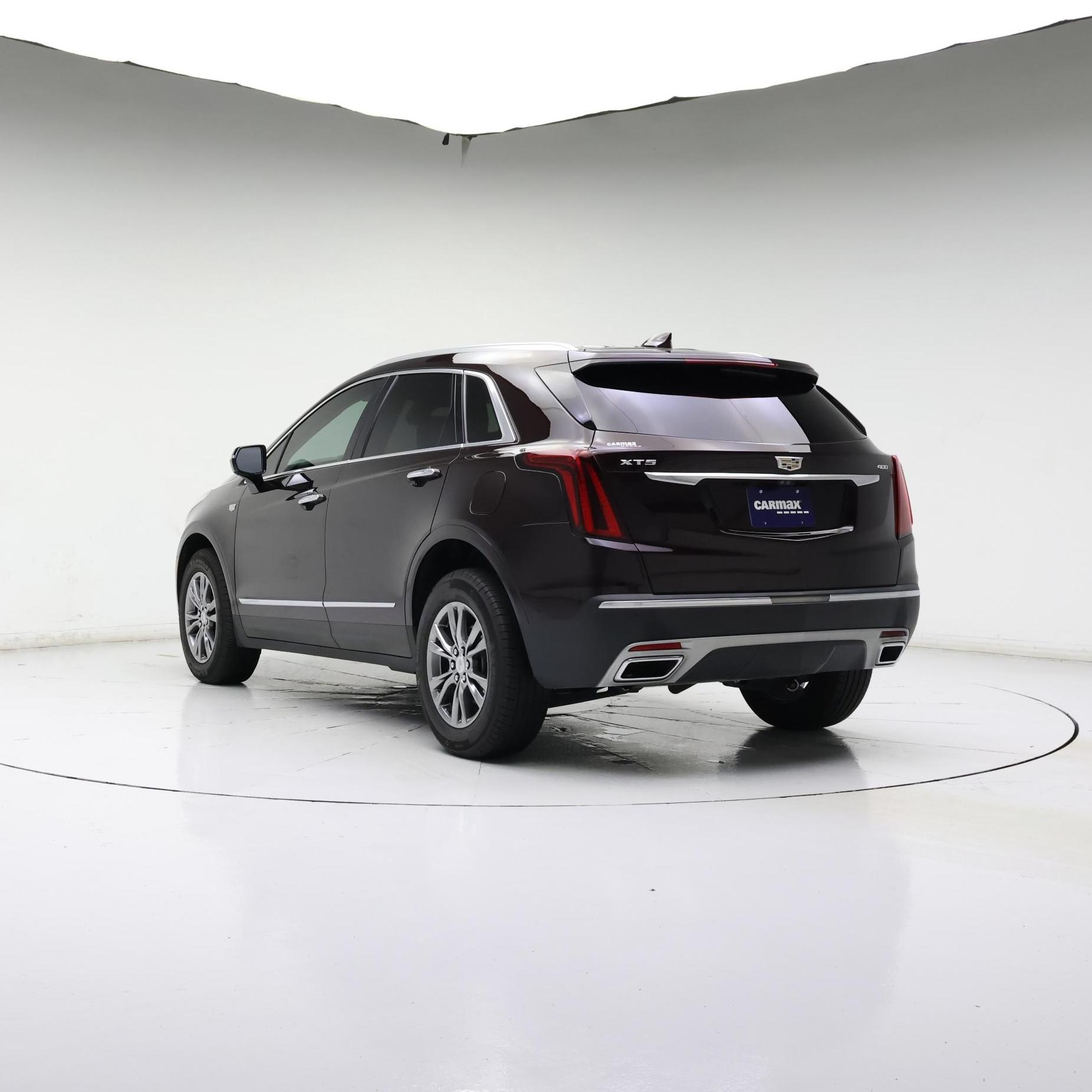 Thumbnail: 2021 Cadillac XT5 - 2