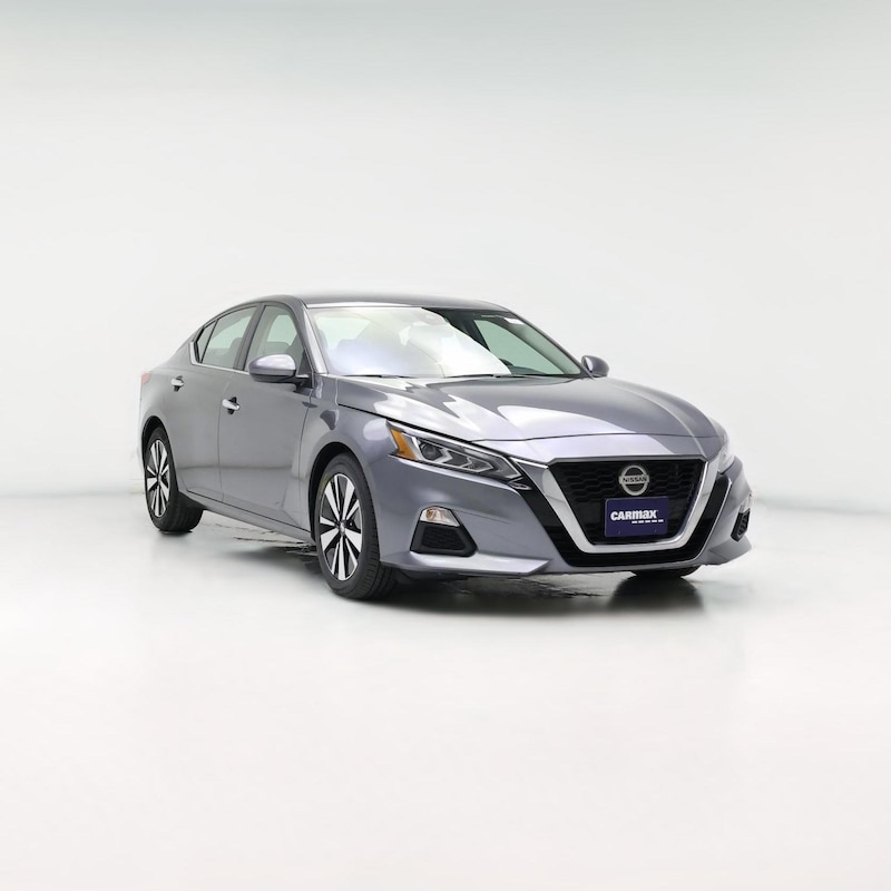 2022 Nissan Altima SV