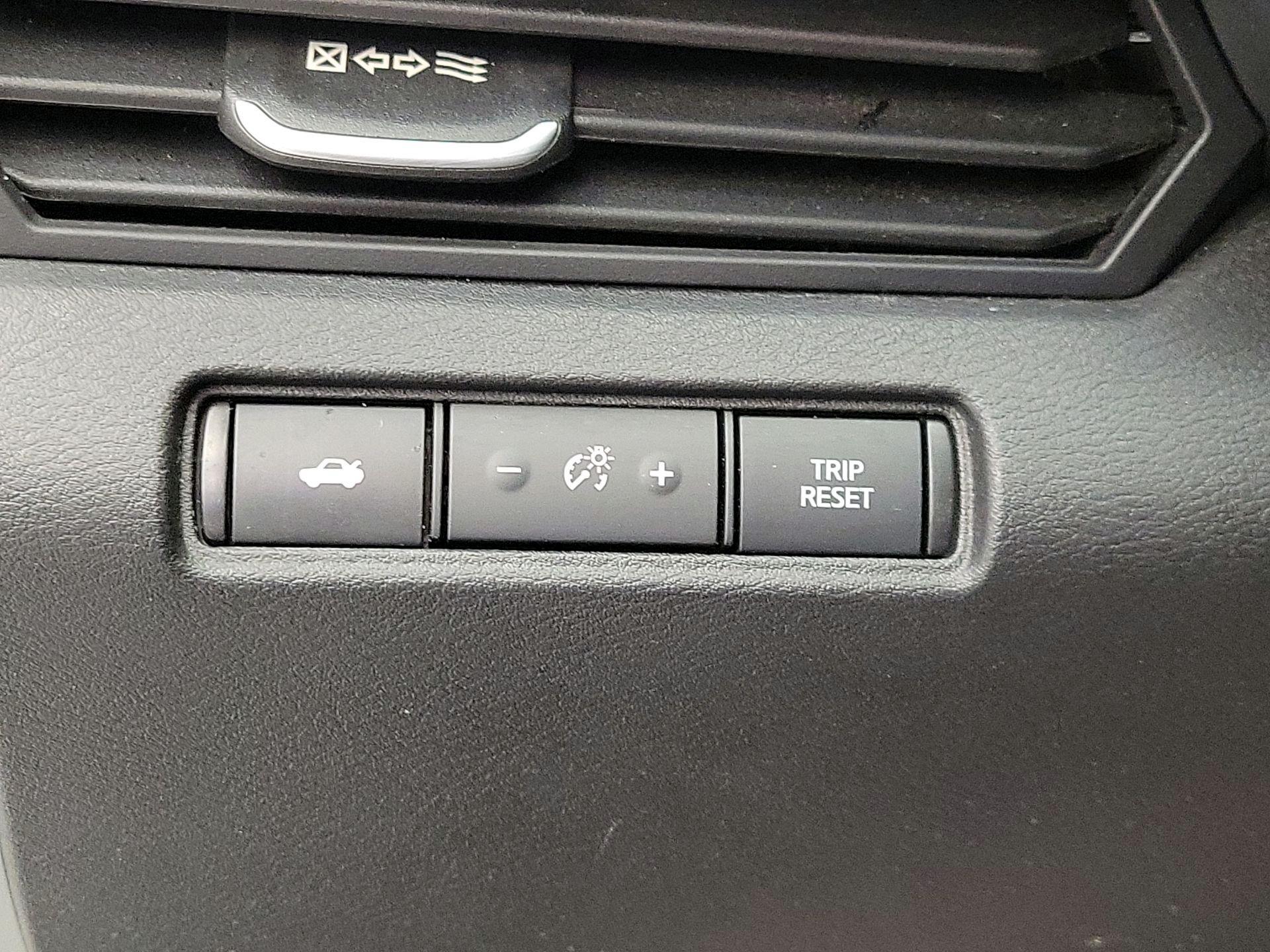 Thumbnail: 2022 Nissan Altima - 13