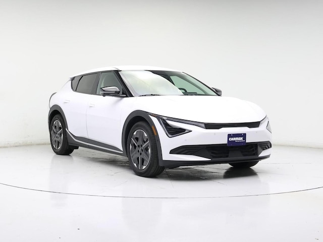 White 2025 Kia EV6 Light Long Range AWD SUV / Crossover All-Wheel Drive Automatic