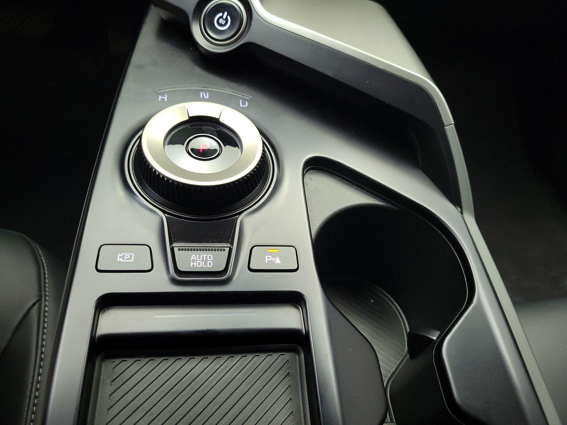 Thumbnail: 2025 Kia EV6 - 18