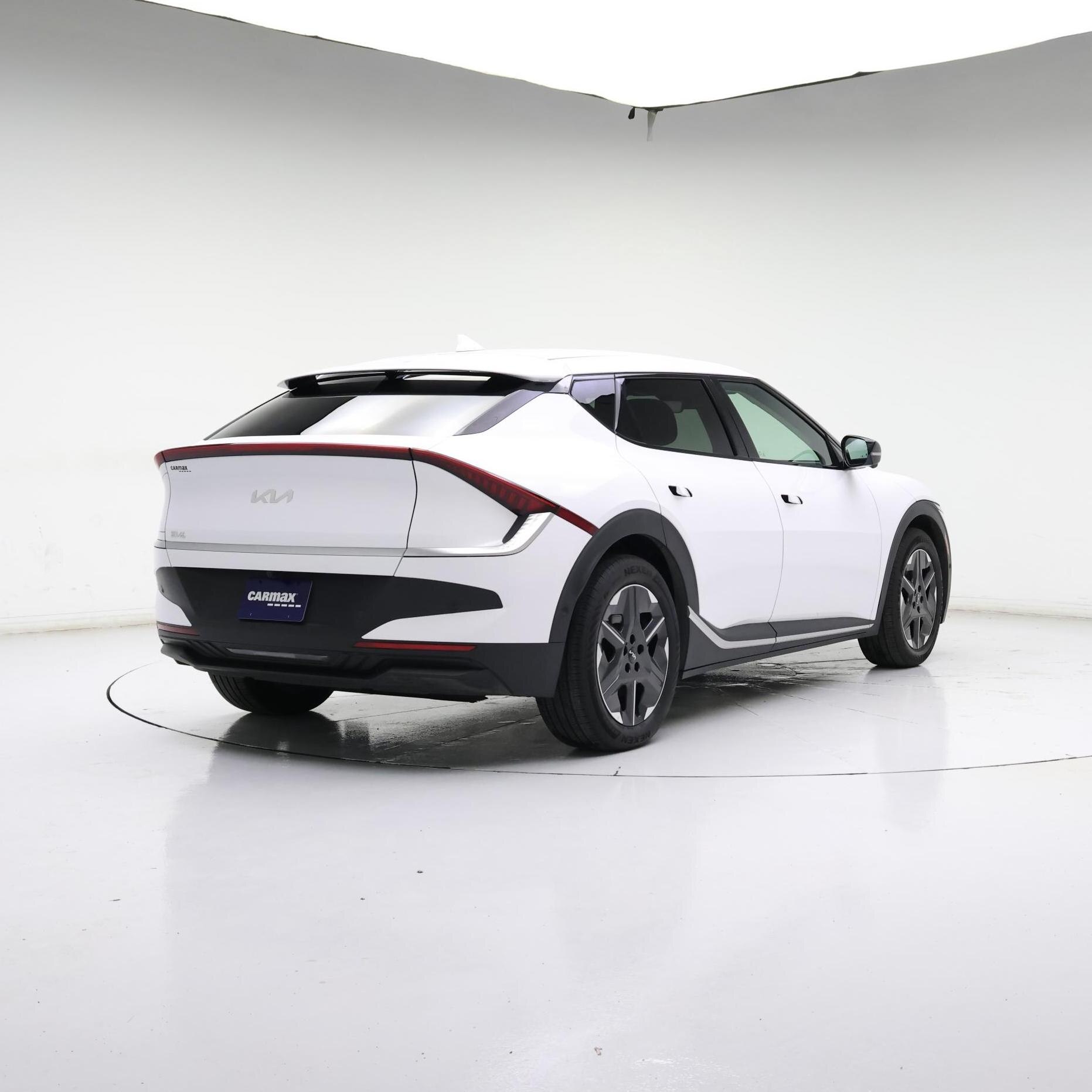 Thumbnail: 2025 Kia EV6 - 8