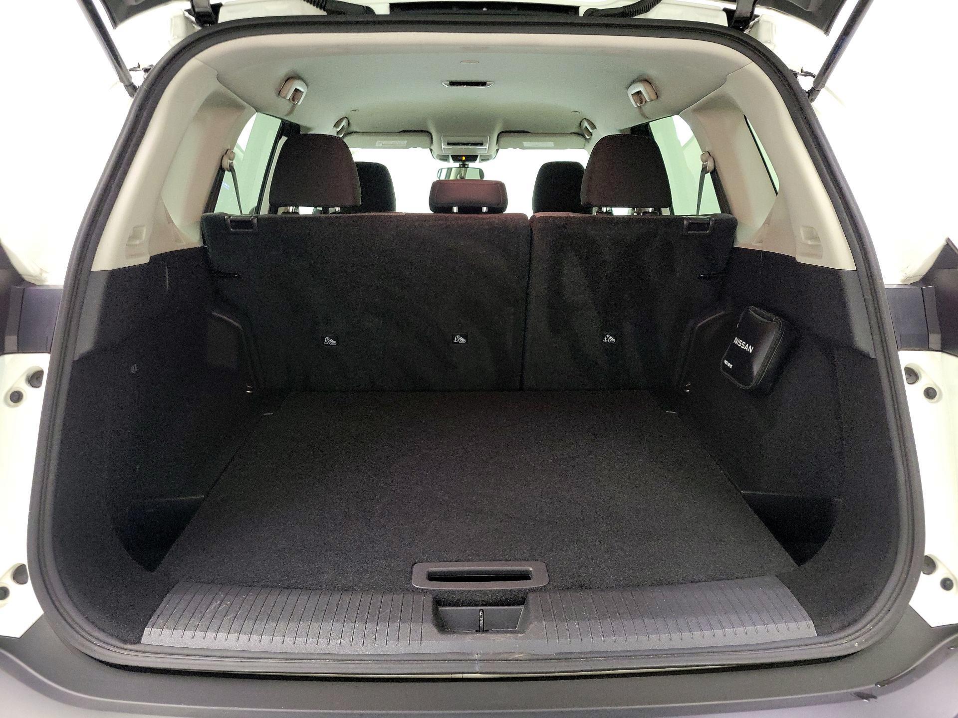 Thumbnail: 2022 Nissan Rogue - 20