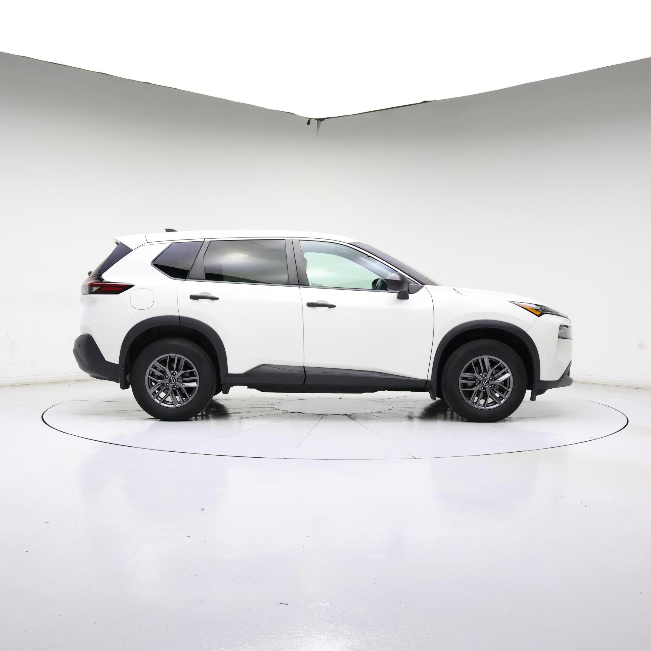 Thumbnail: 2022 Nissan Rogue - 7