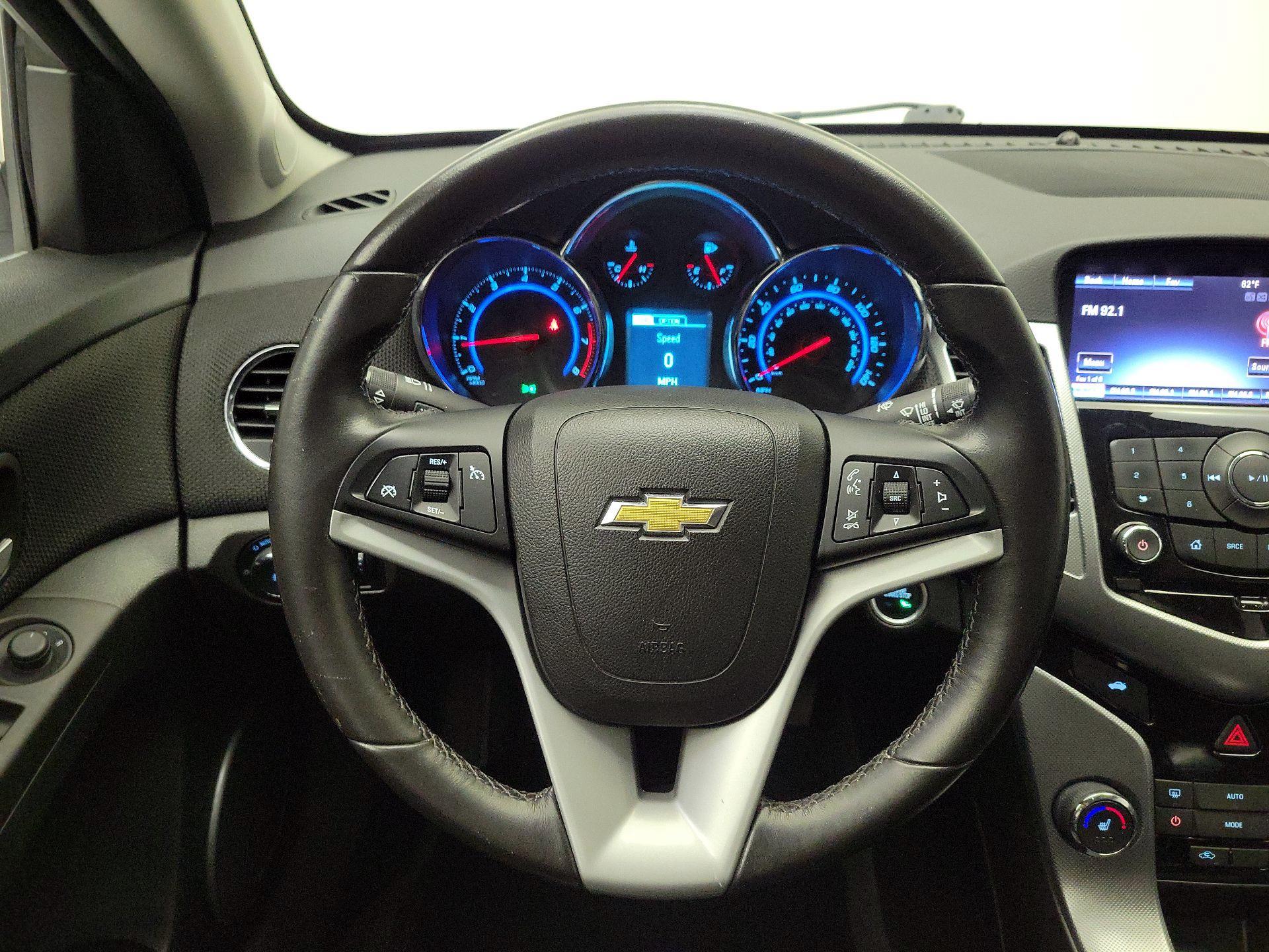 Thumbnail: 2015 Chevrolet Cruze - 10
