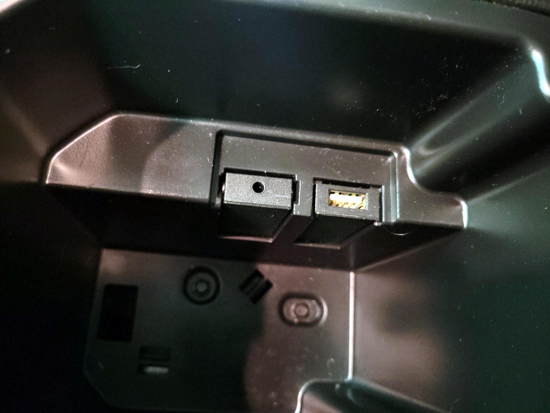 Thumbnail: 2015 Chevrolet Cruze - 18