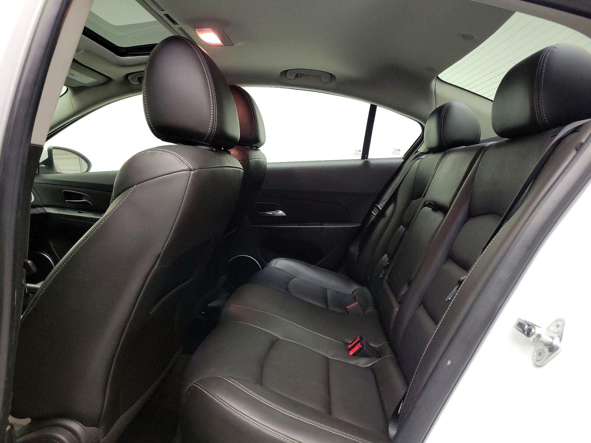 Thumbnail: 2015 Chevrolet Cruze - 20