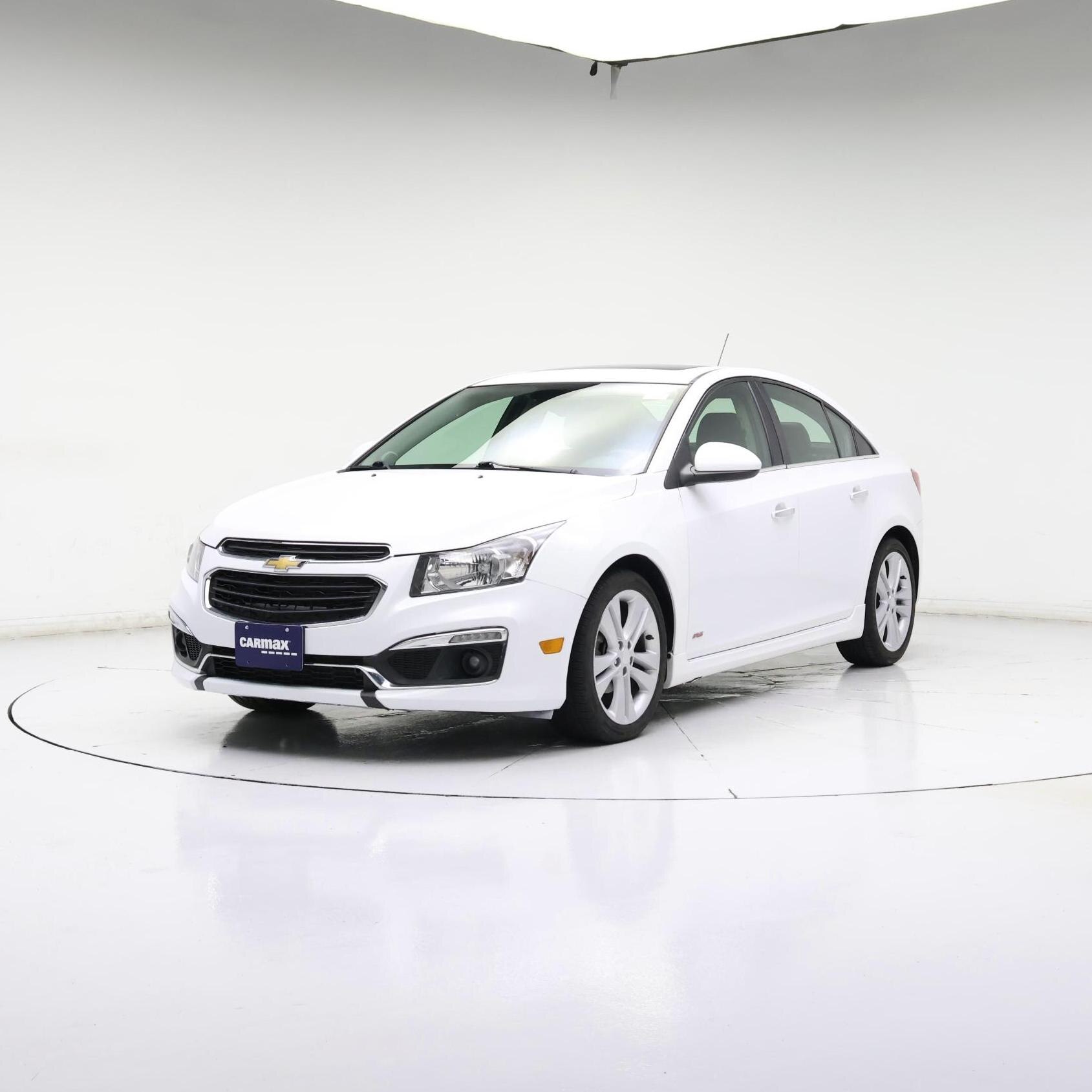 Thumbnail: 2015 Chevrolet Cruze - 4