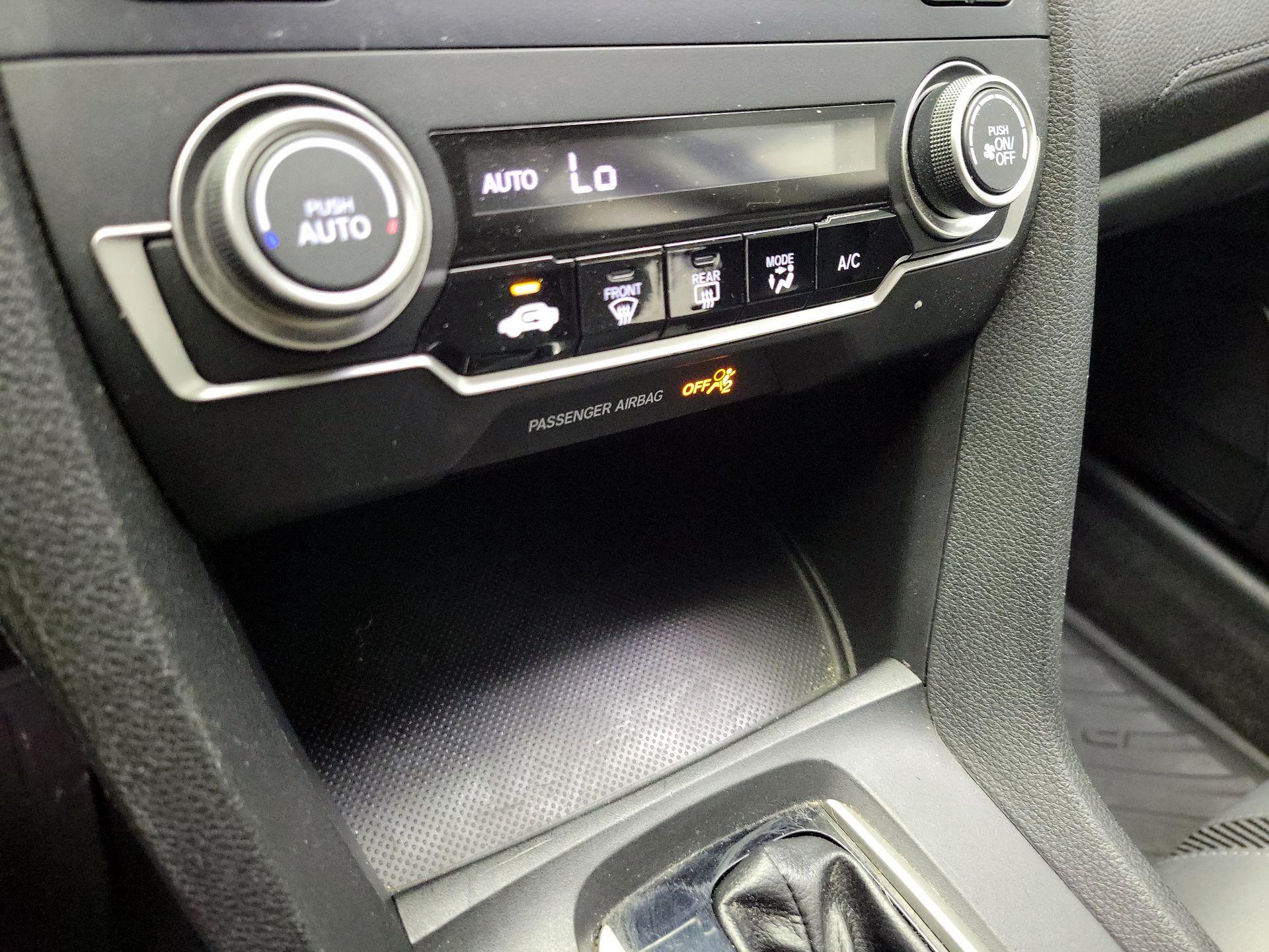 Thumbnail: 2017 Honda Civic - 16