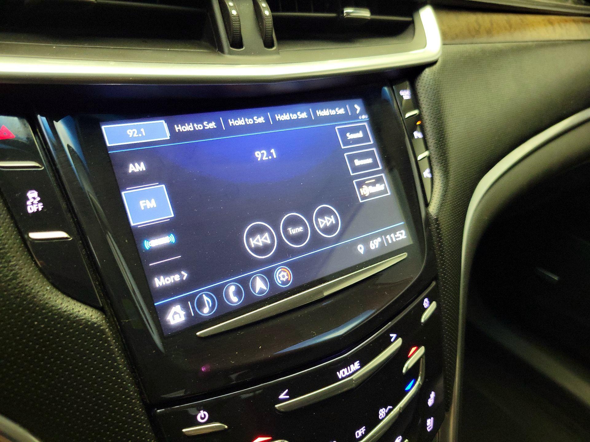 Thumbnail: 2018 Cadillac XTS - 15