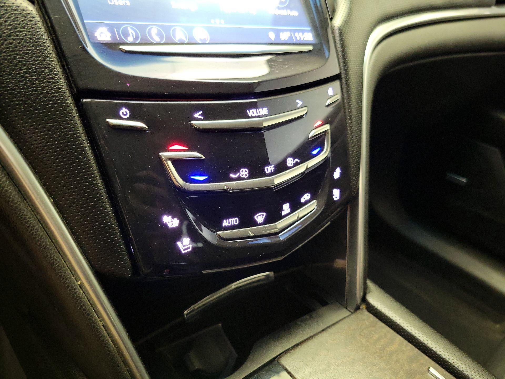 Thumbnail: 2018 Cadillac XTS - 16