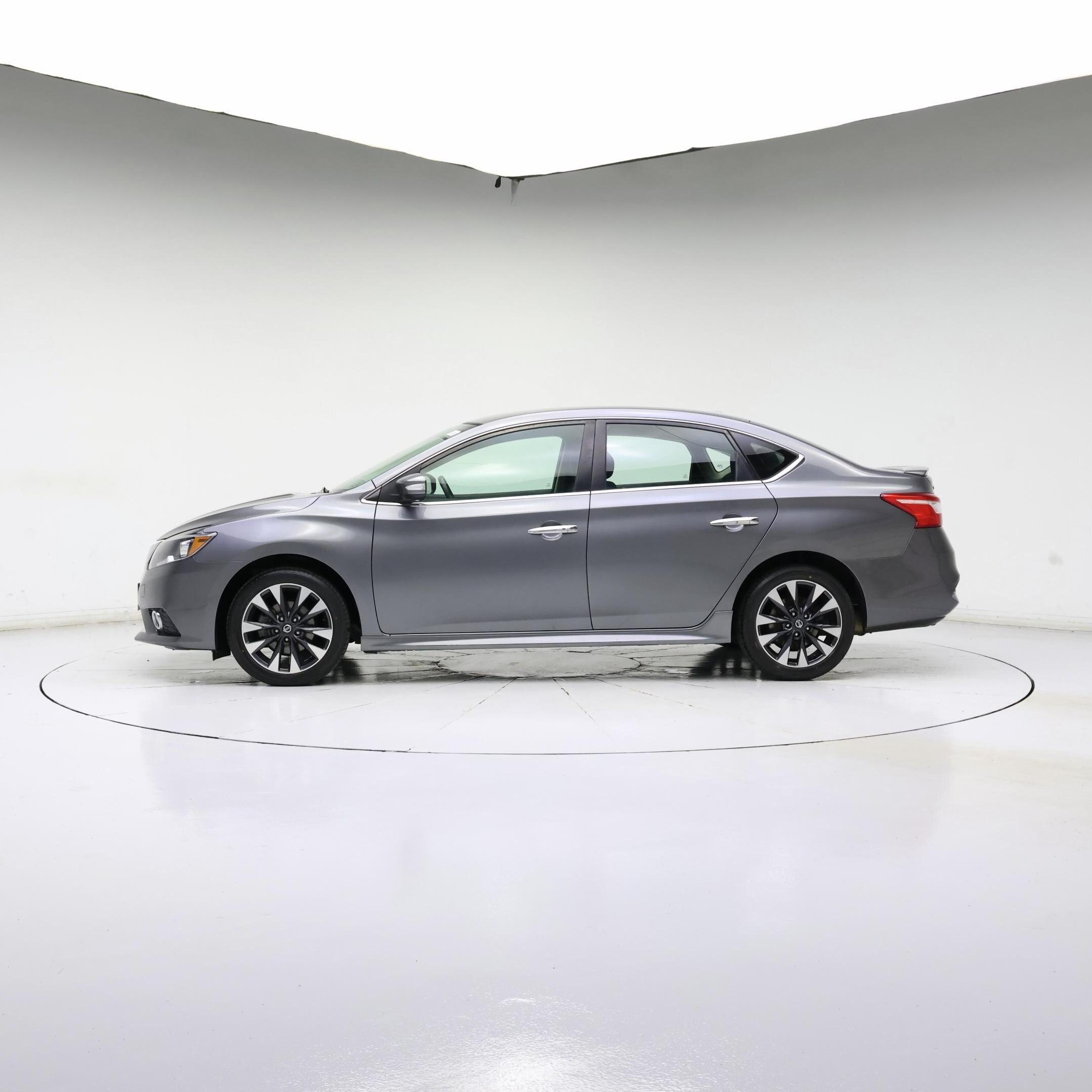 Thumbnail: 2019 Nissan Sentra - 3