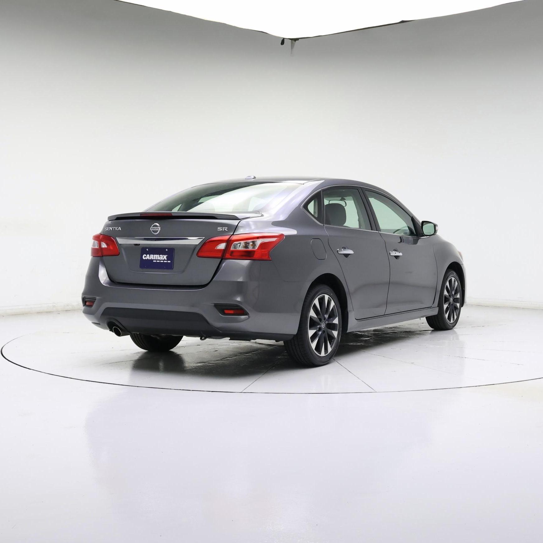 Thumbnail: 2019 Nissan Sentra - 8