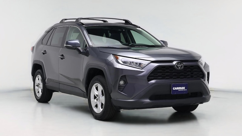 2021 Toyota RAV4 XLE Hero Image