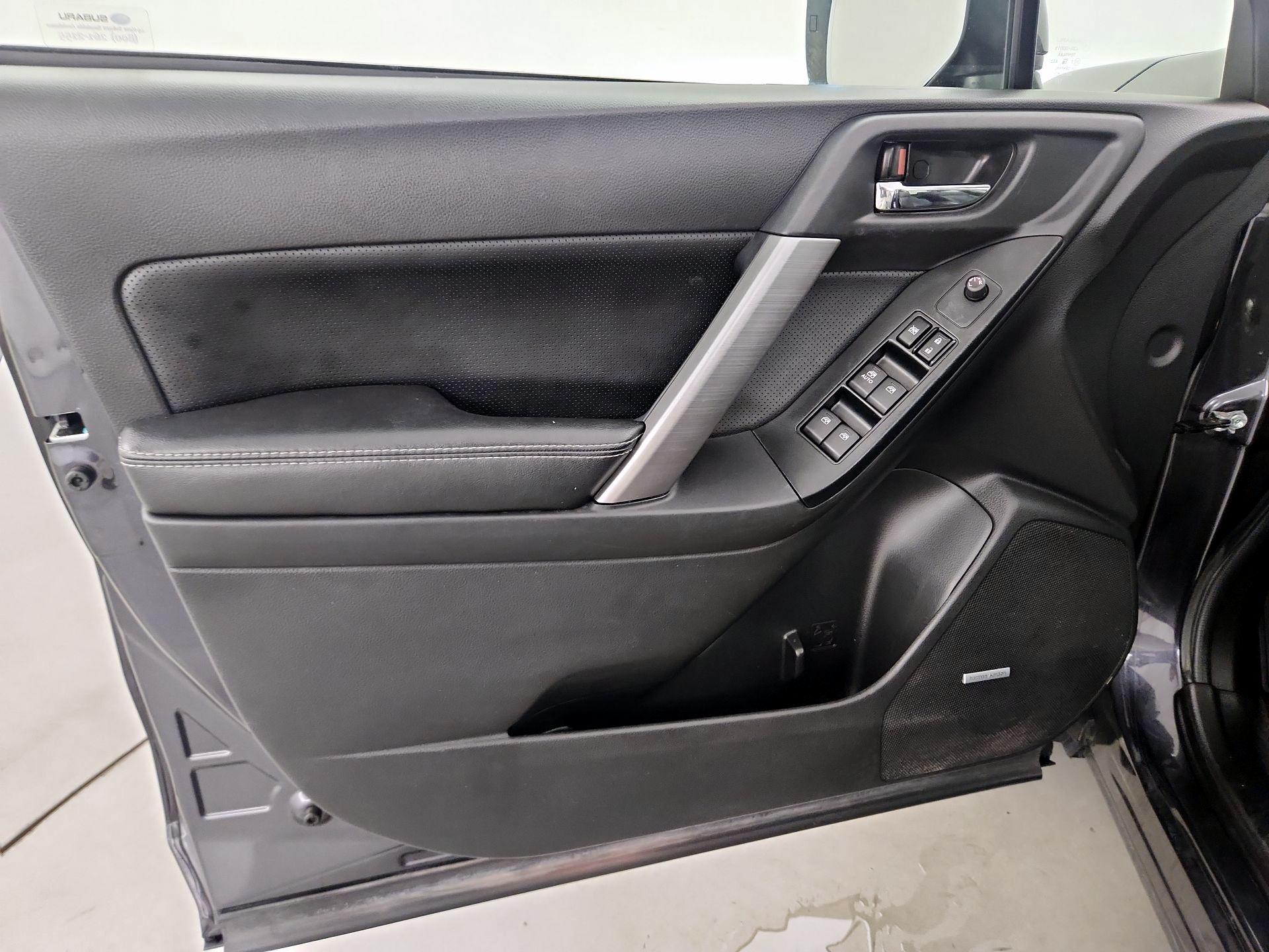 Thumbnail: 2016 Subaru Forester - 12