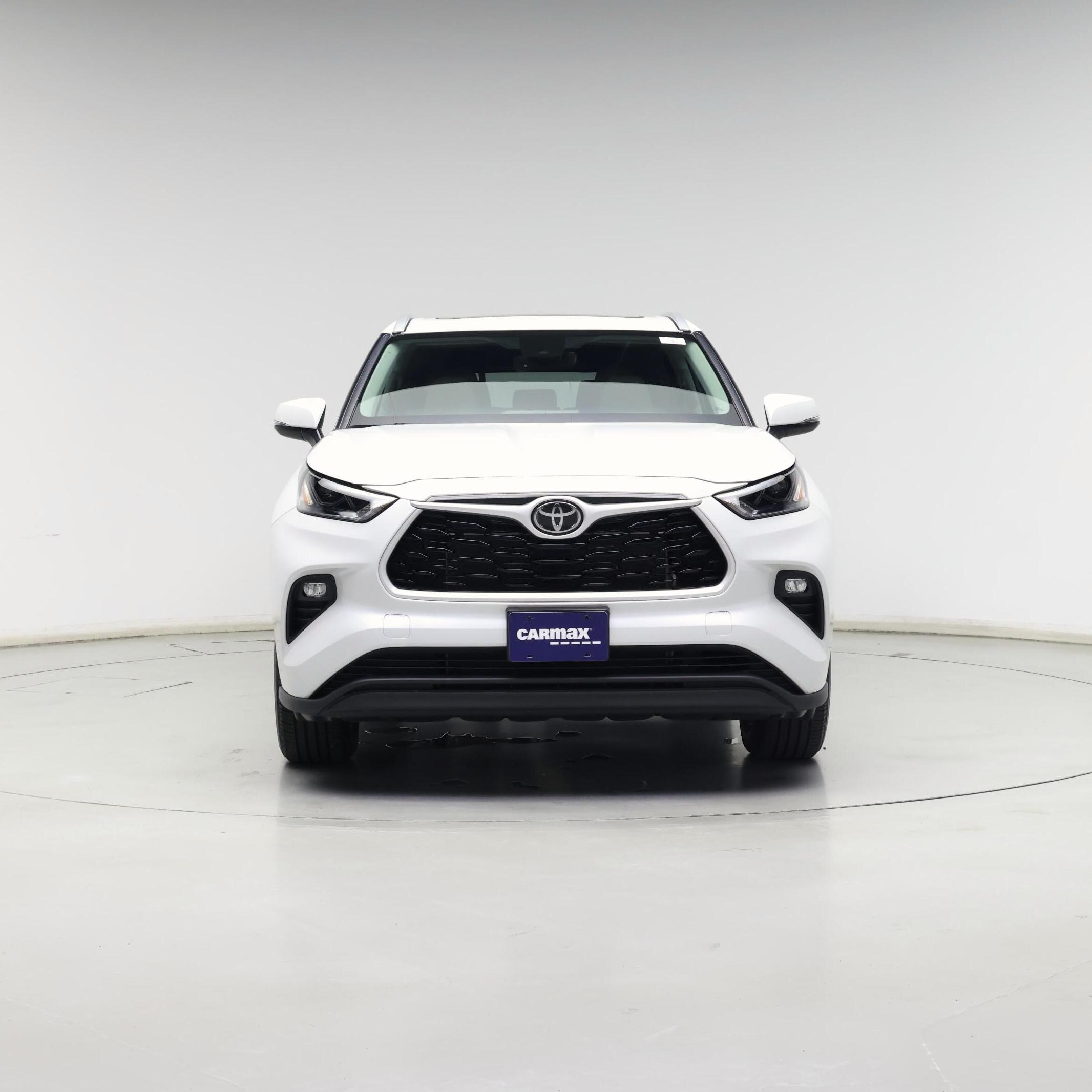 Thumbnail: 2022 Toyota Highlander - 5