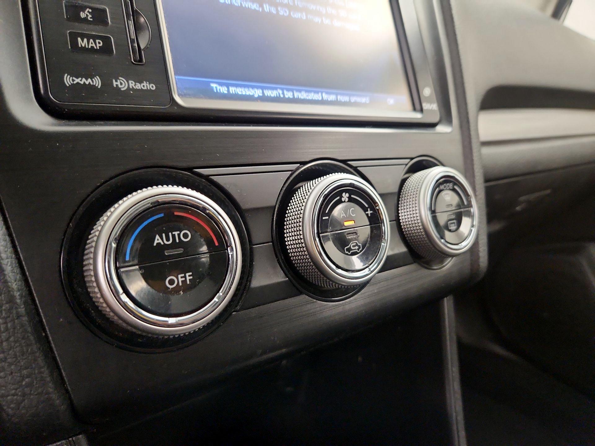 Thumbnail: 2014 Subaru XV Crosstrek - 17