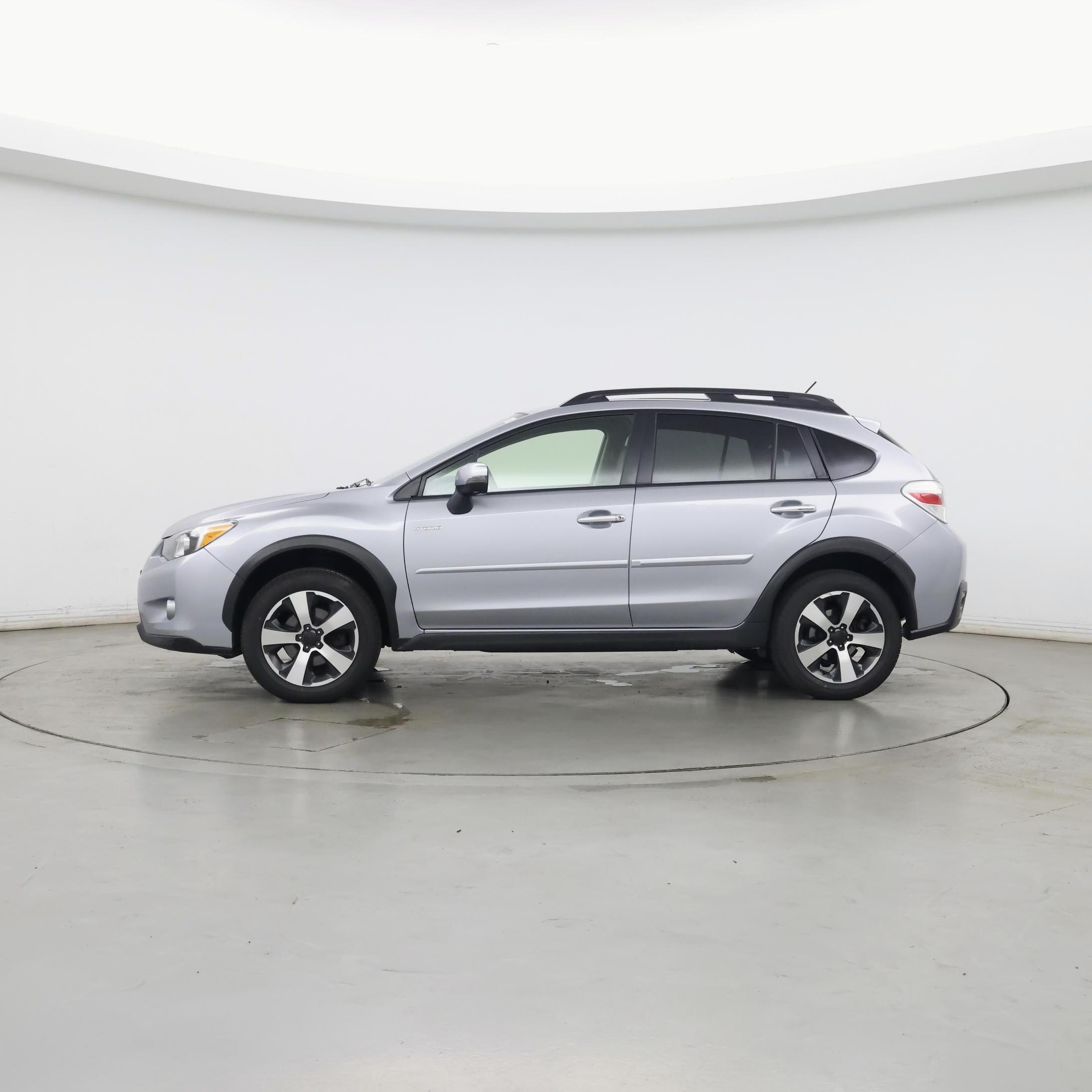 Thumbnail: 2014 Subaru XV Crosstrek - 3