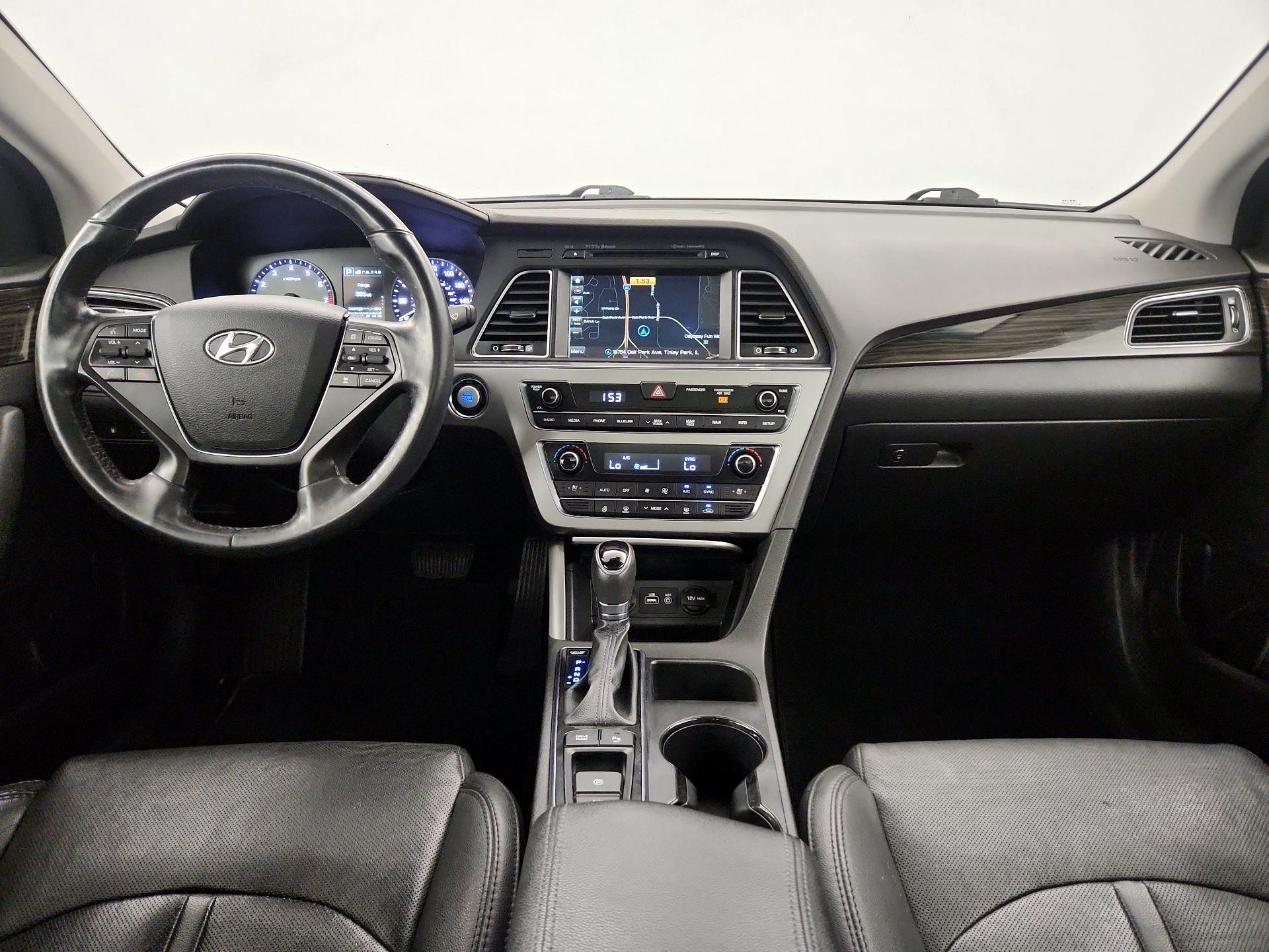 Thumbnail: 2016 Hyundai Sonata - 9