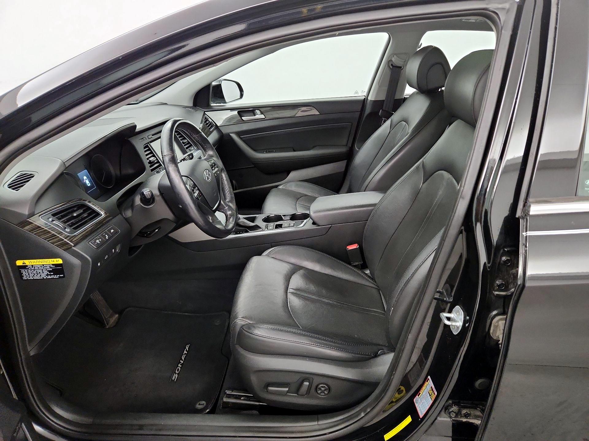 Thumbnail: 2016 Hyundai Sonata - 11