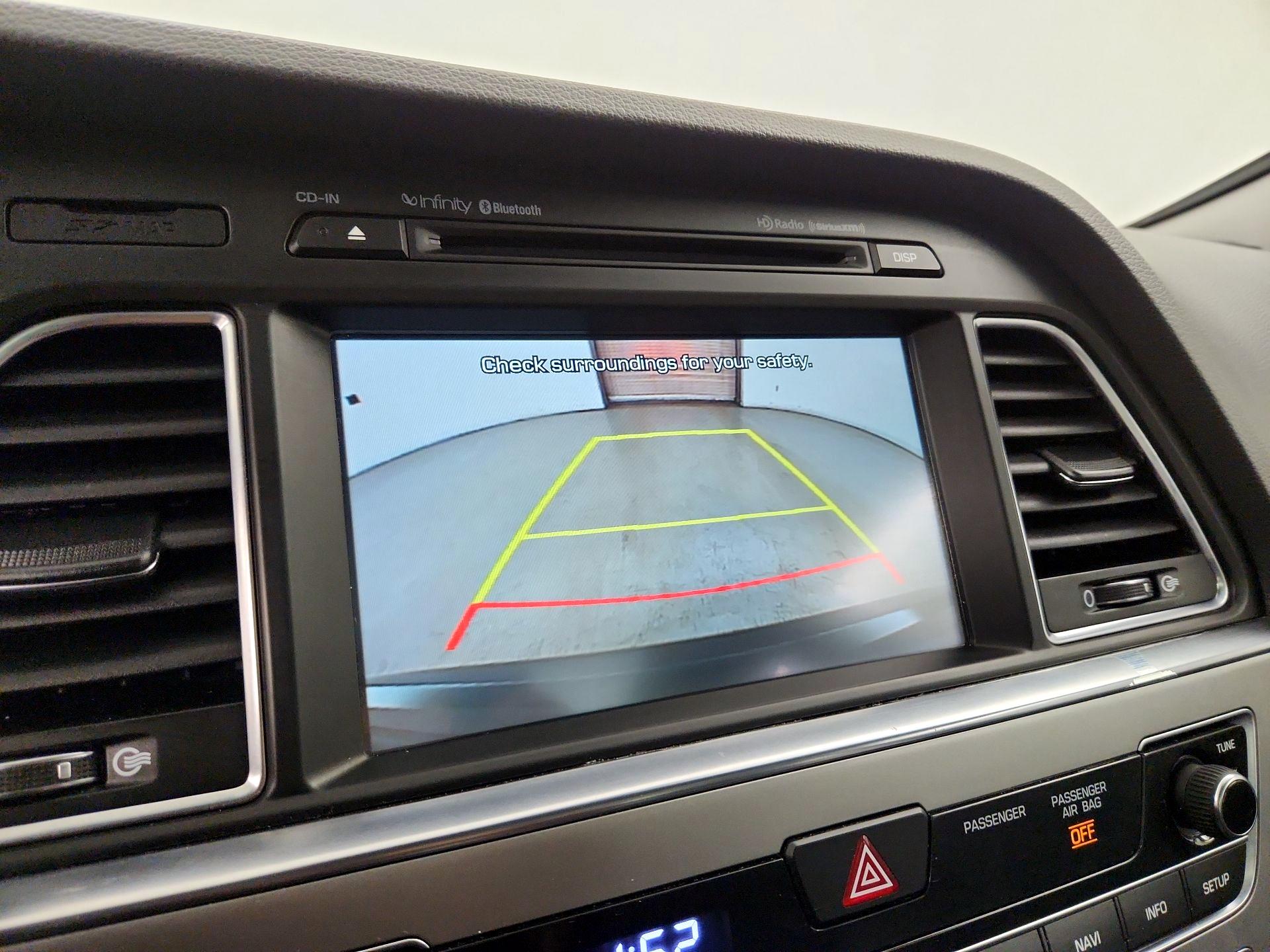 Thumbnail: 2016 Hyundai Sonata - 15