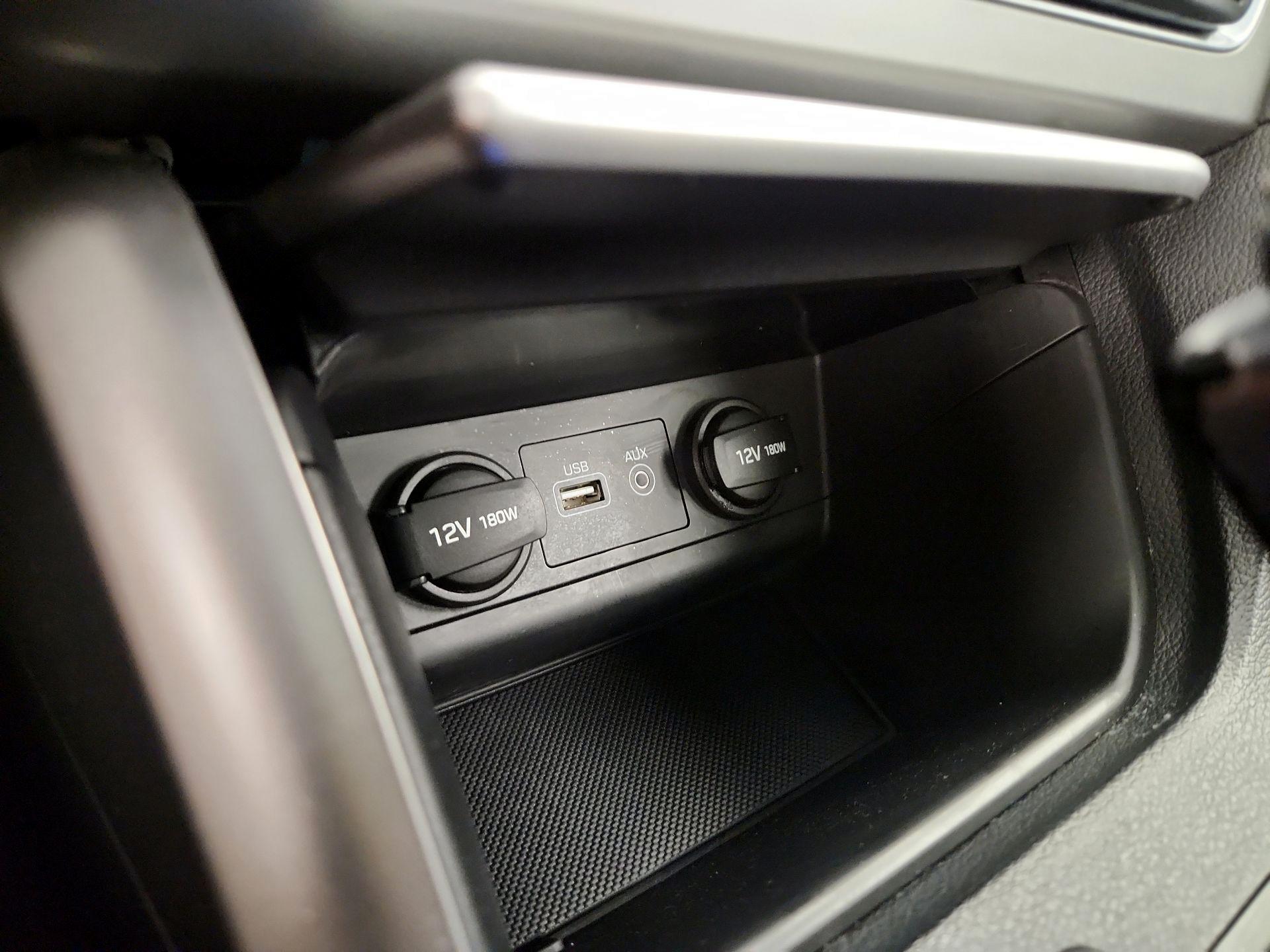 Thumbnail: 2016 Hyundai Sonata - 19