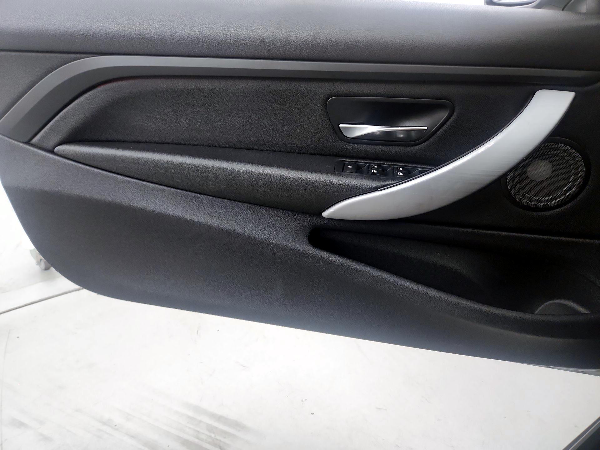 Thumbnail: 2015 BMW 4 Series - 12