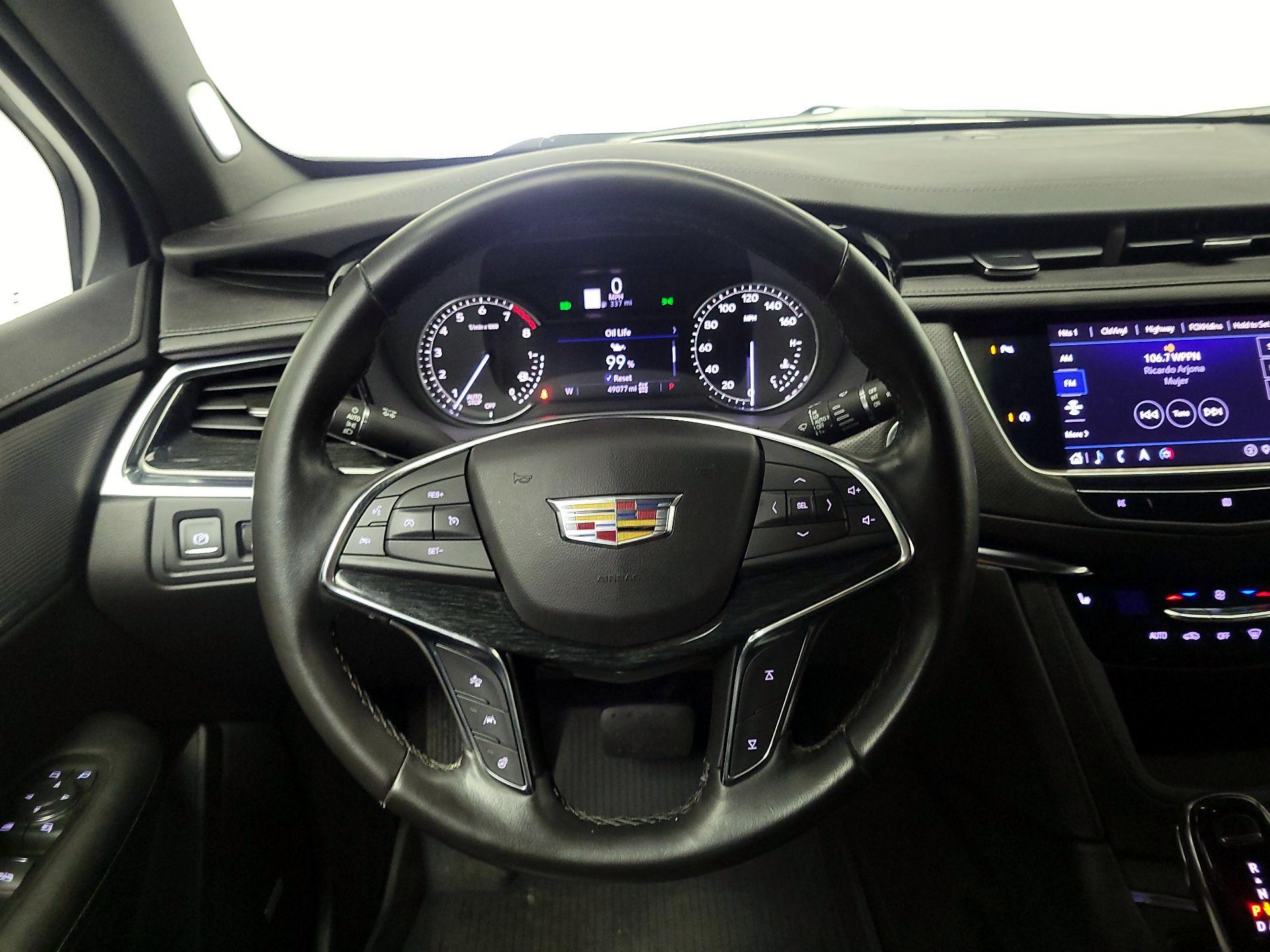 Thumbnail: 2020 Cadillac XT5 - 10