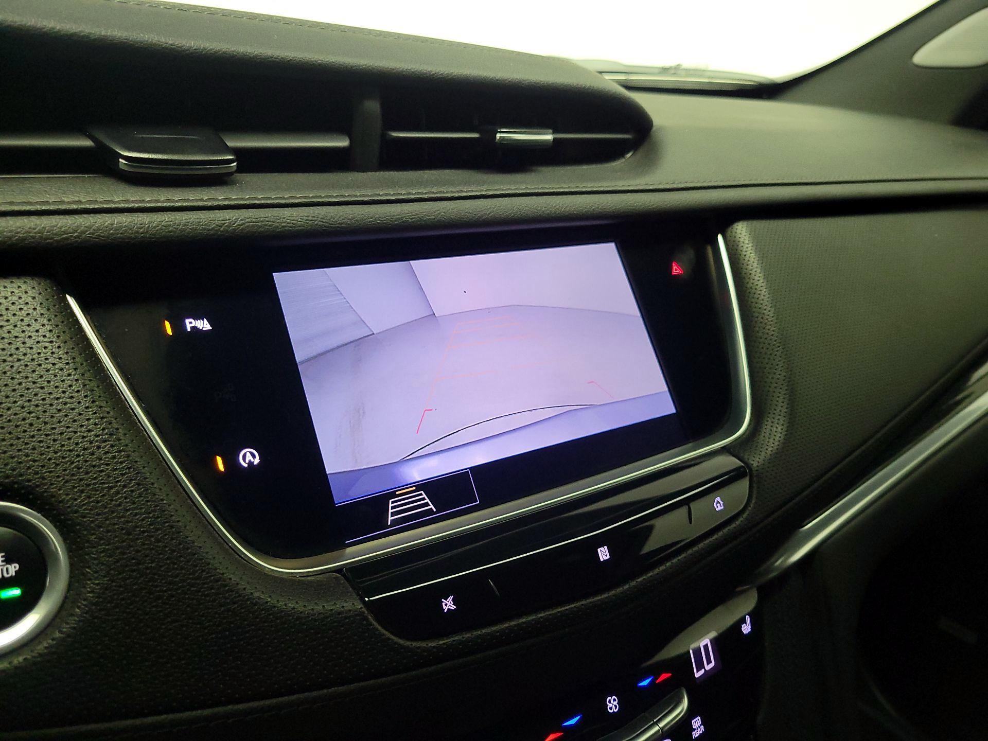 Thumbnail: 2020 Cadillac XT5 - 14