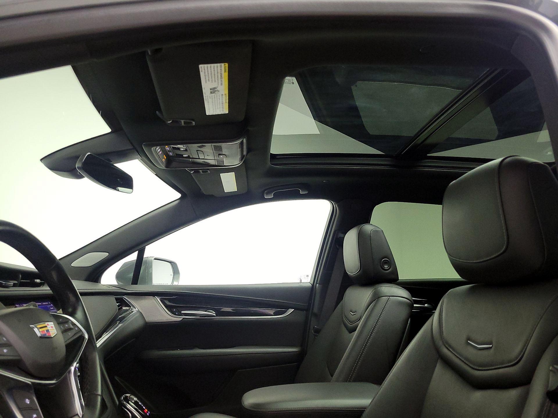 Thumbnail: 2020 Cadillac XT5 - 19