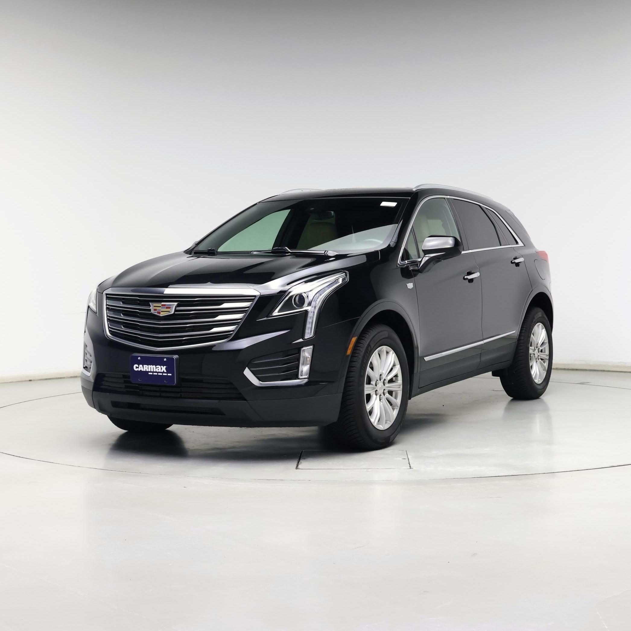 Thumbnail: 2017 Cadillac XT5 - 4