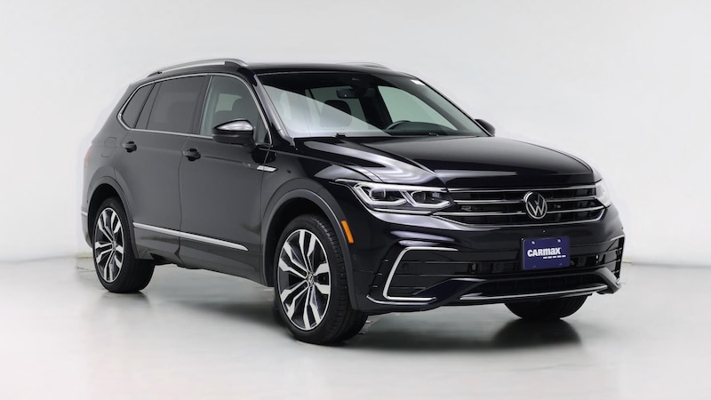 2022 Volkswagen Tiguan SE R-Line Hero Image