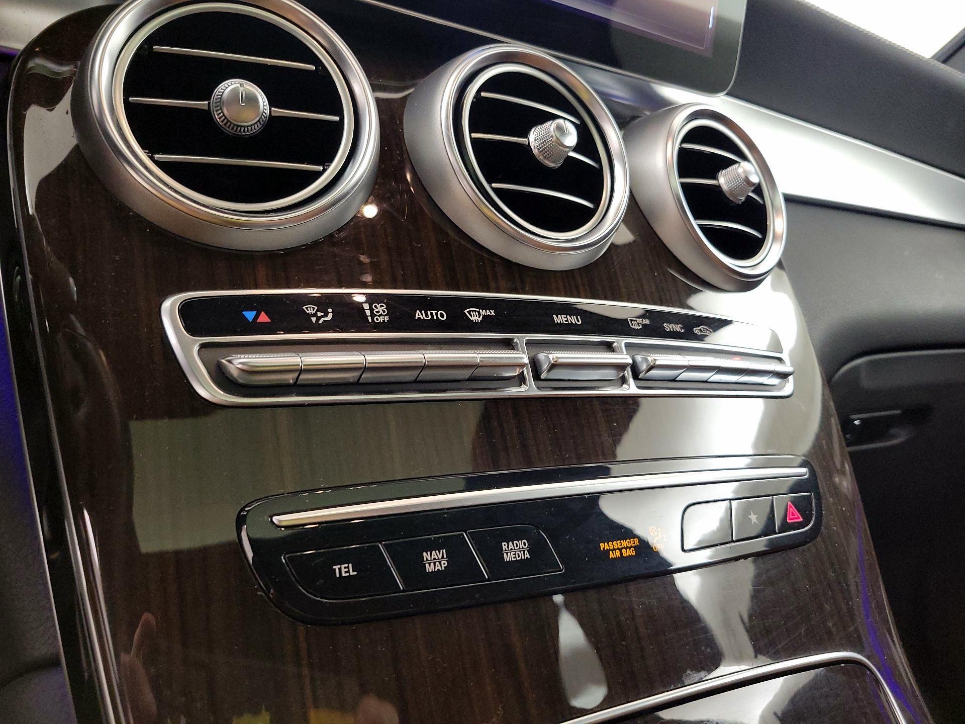 Thumbnail: 2023 Mercedes-Benz GLC - 17