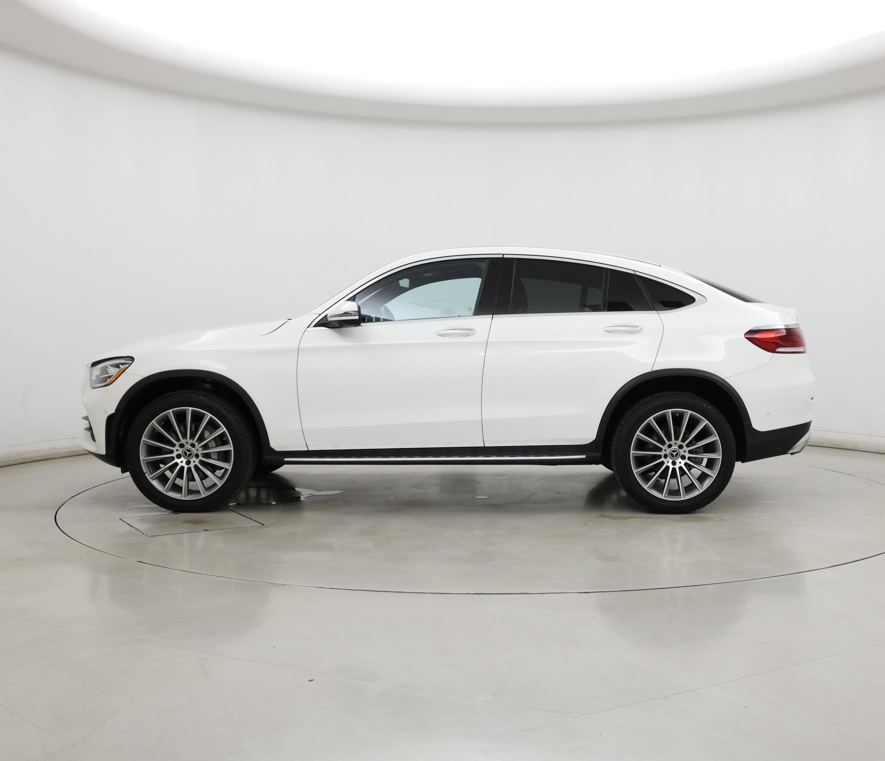 Thumbnail: 2023 Mercedes-Benz GLC - 3