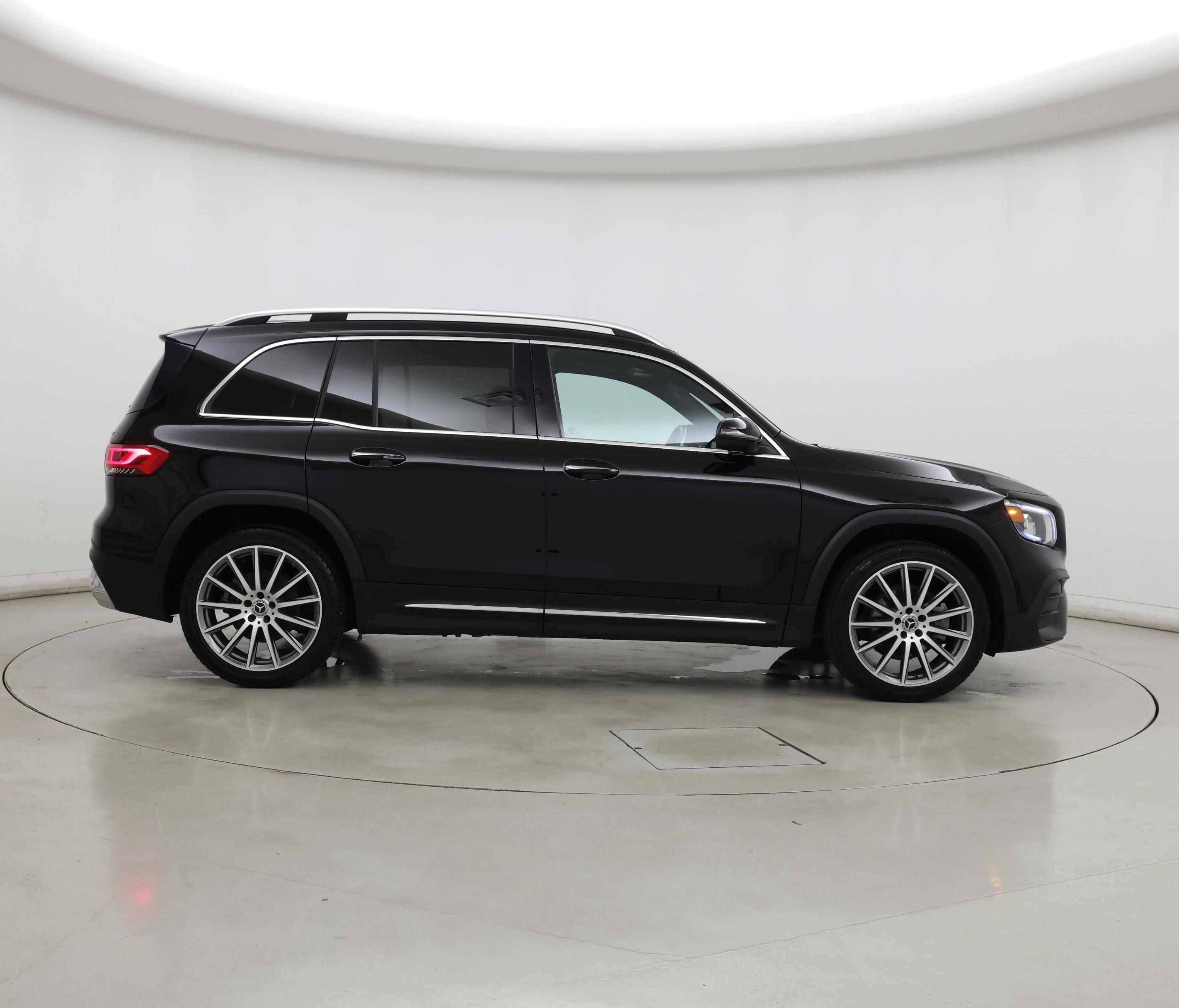 Thumbnail: 2021 Mercedes-Benz GLB - 7