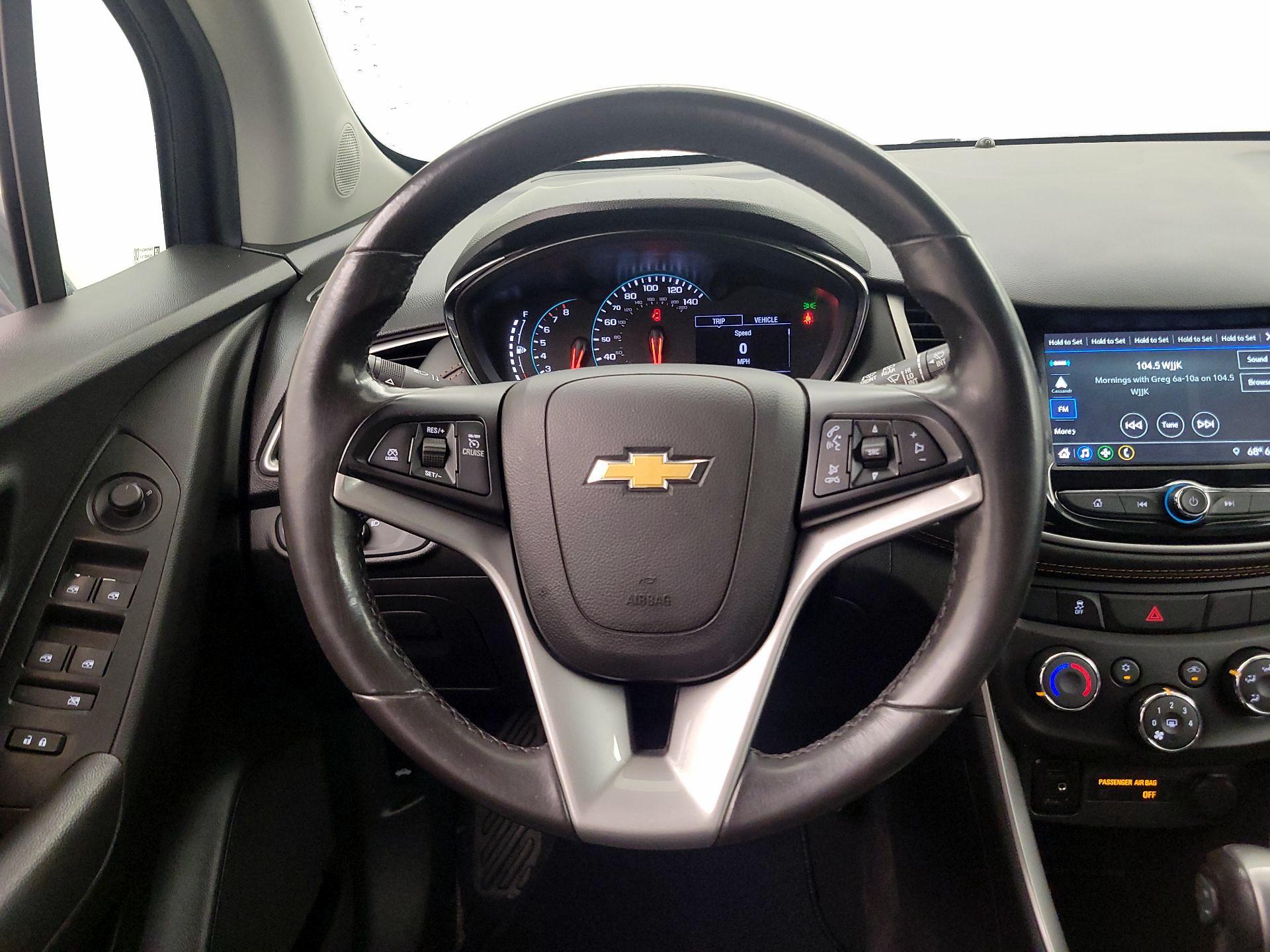 Thumbnail: 2019 Chevrolet Trax - 10